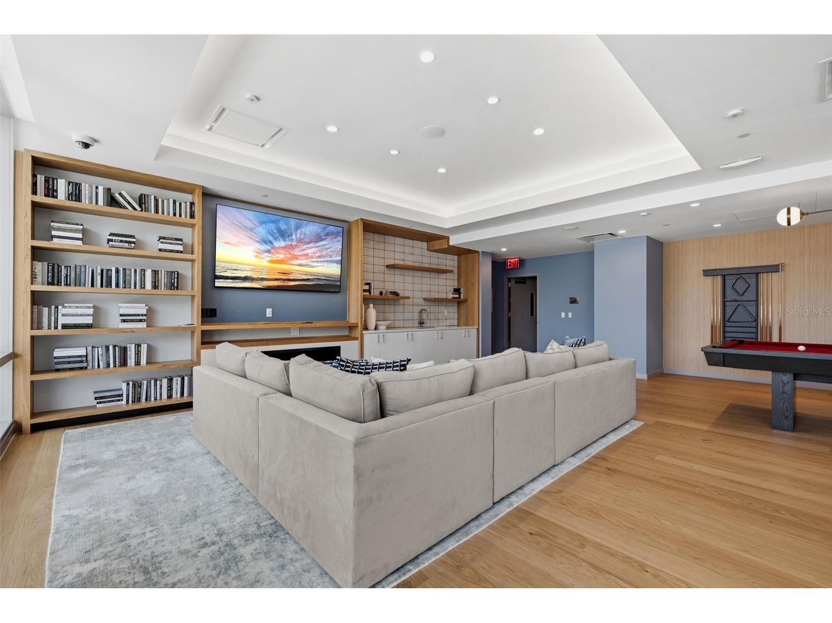 400 Central Avenue #1903 Saint Petersburg FL 33701 TB8497242 image56