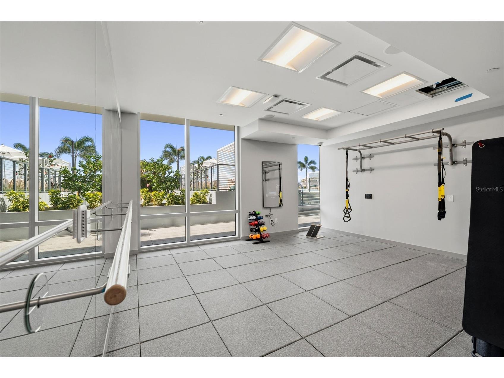 400 Central Avenue #1903 Saint Petersburg FL 33701 TB8497242 image62