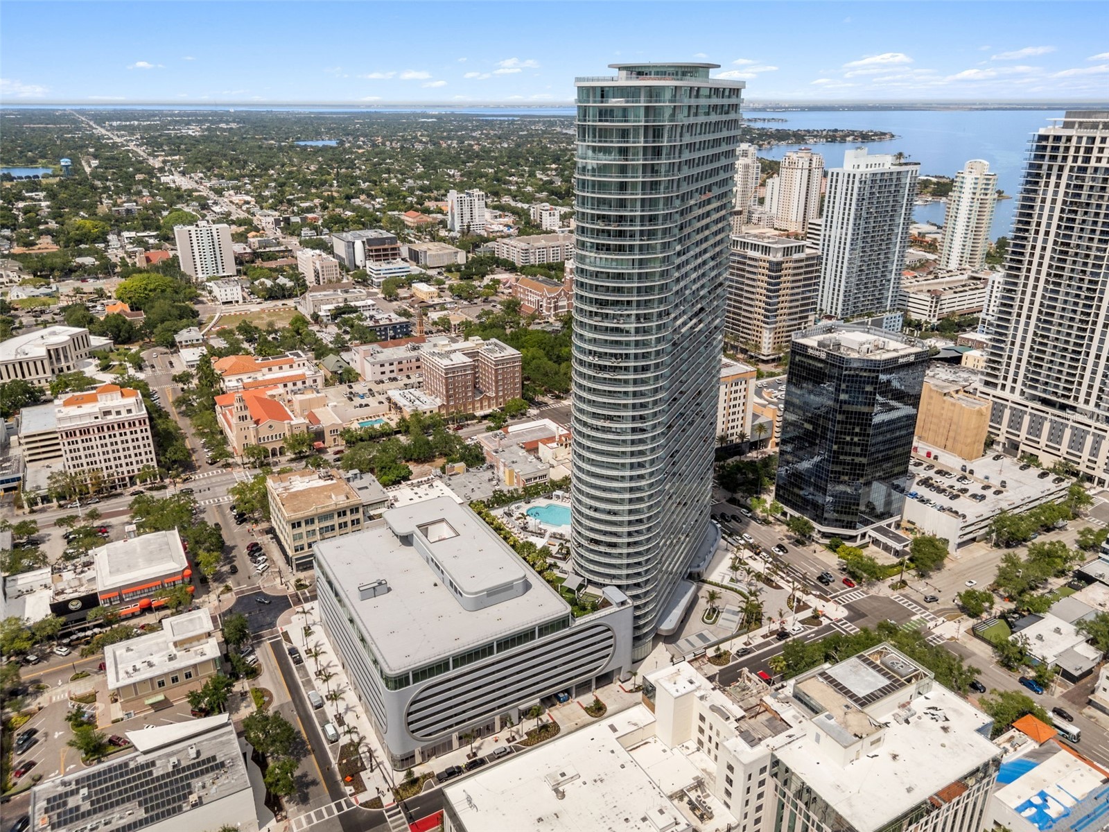 400 Central Avenue #1903 Saint Petersburg FL 33701 TB8497242 image66