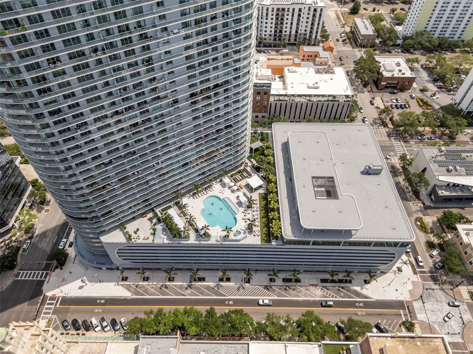 400 Central Avenue #1903 Saint Petersburg FL 33701 TB8497242 image67