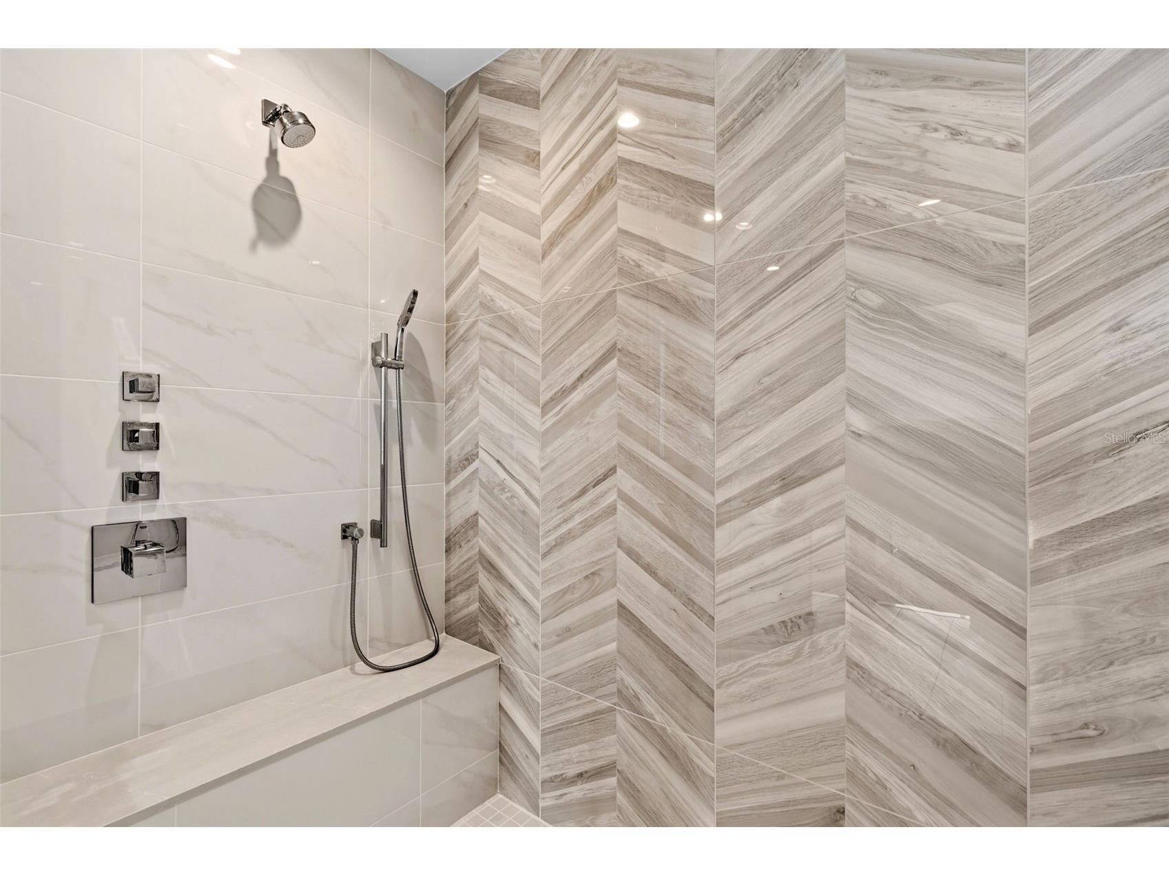400 Central Avenue #1903 Saint Petersburg FL 33701 TB8497242 image8