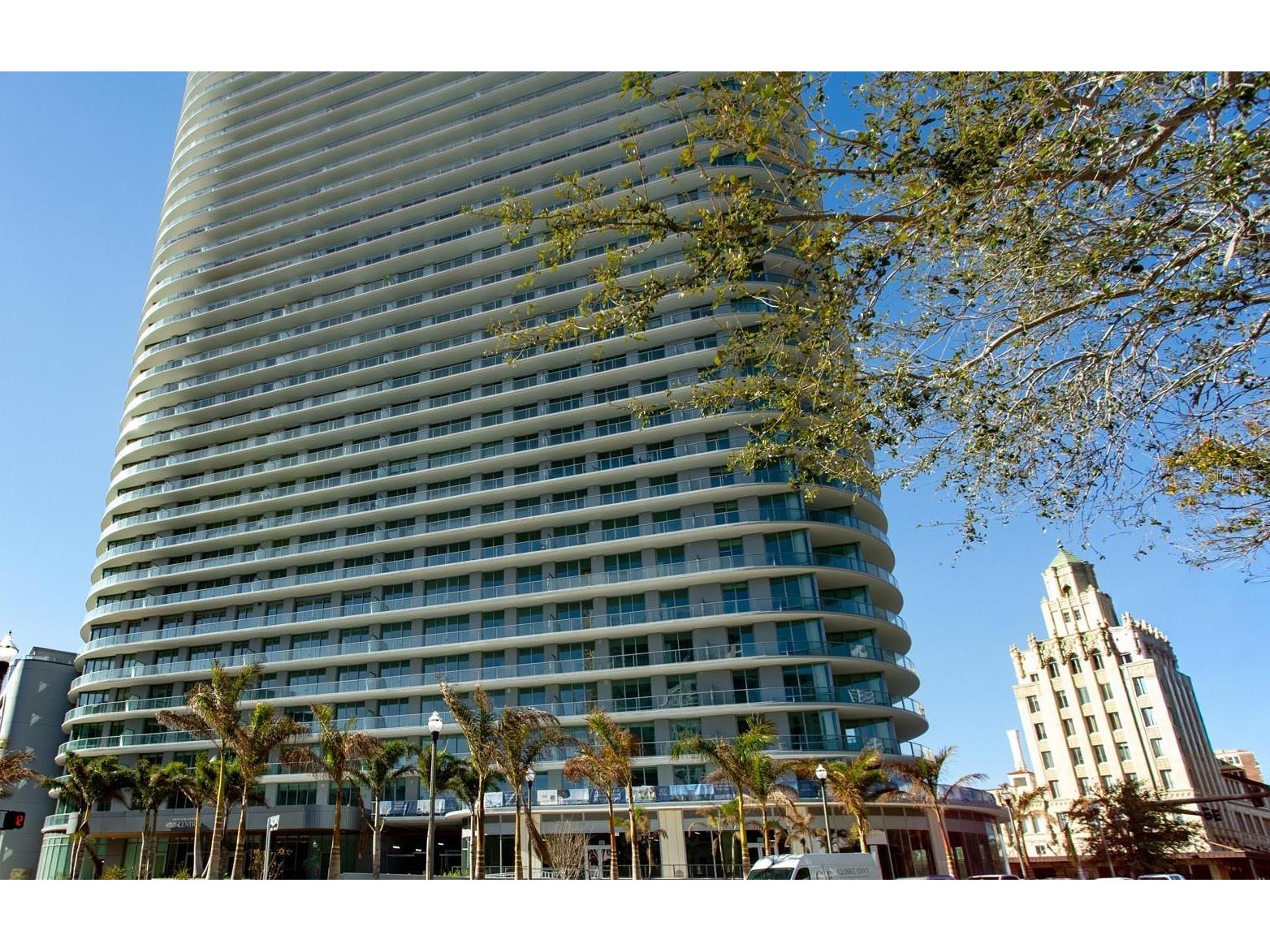 400 Central Avenue #2001 Saint Petersburg FL 33701 TB8491198 image1