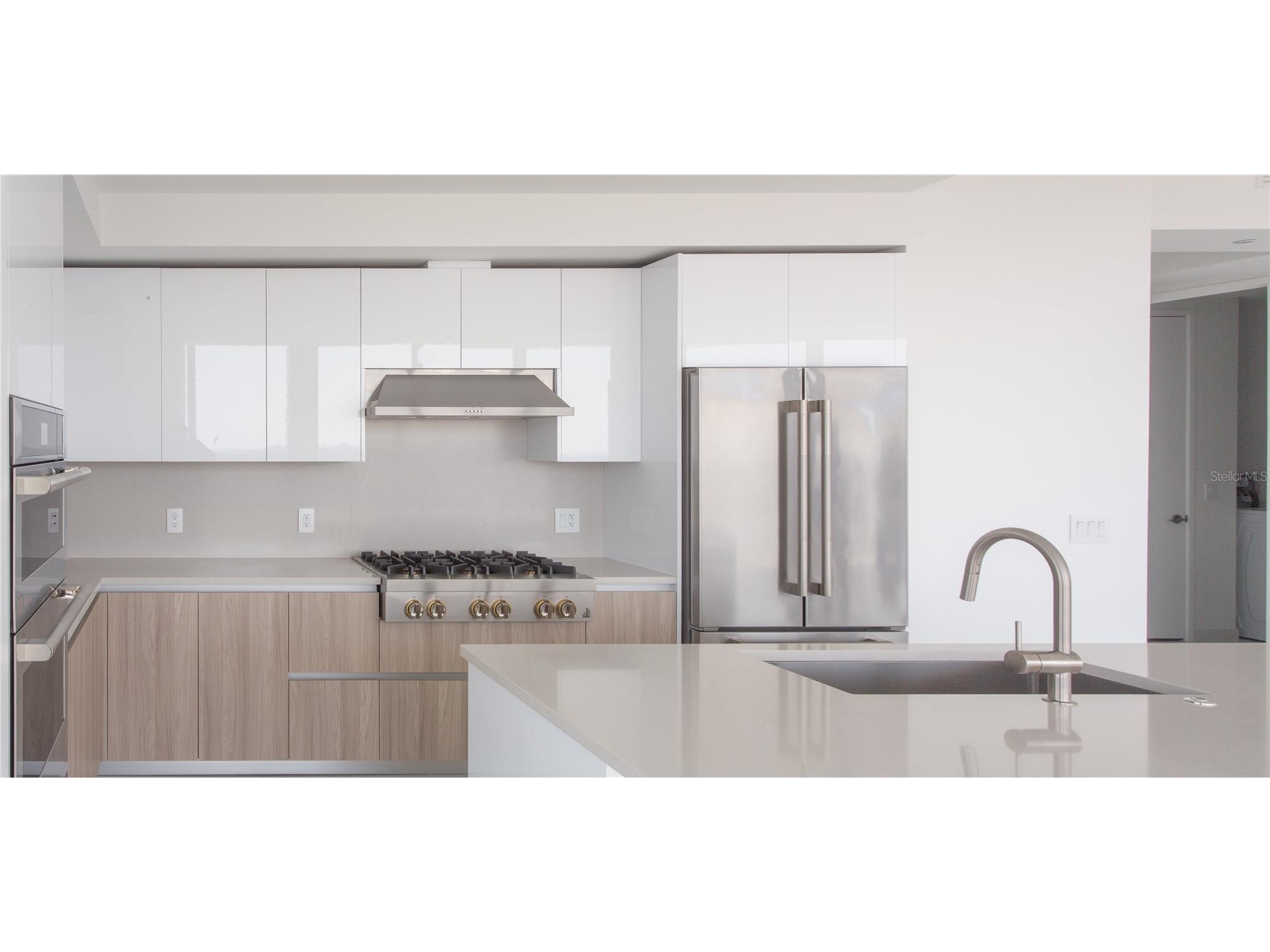 400 Central Avenue #2001 Saint Petersburg FL 33701 TB8491198 image11
