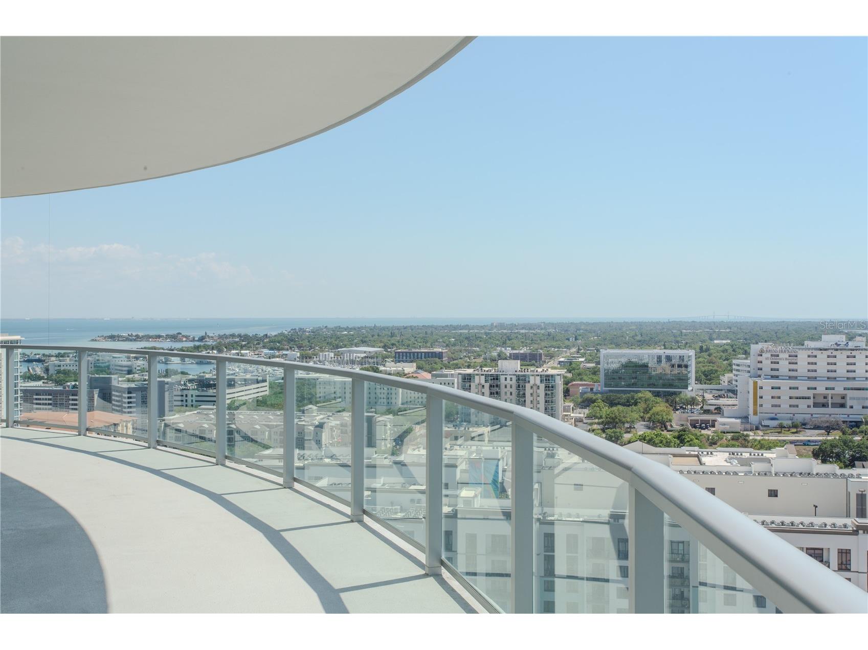 400 Central Avenue #2001 Saint Petersburg FL 33701 TB8491198 image16