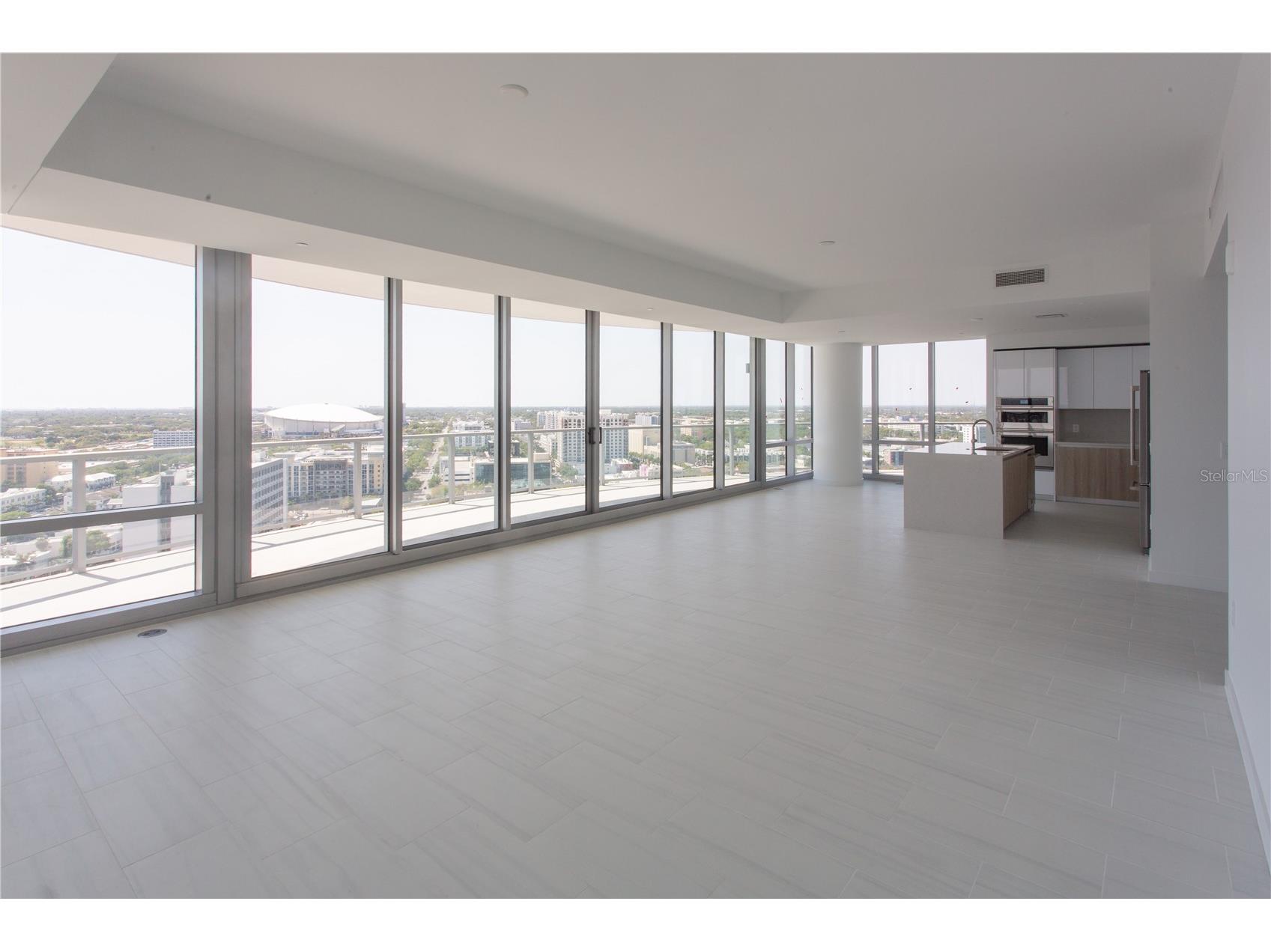 400 Central Avenue #2001 Saint Petersburg FL 33701 TB8491198 image8