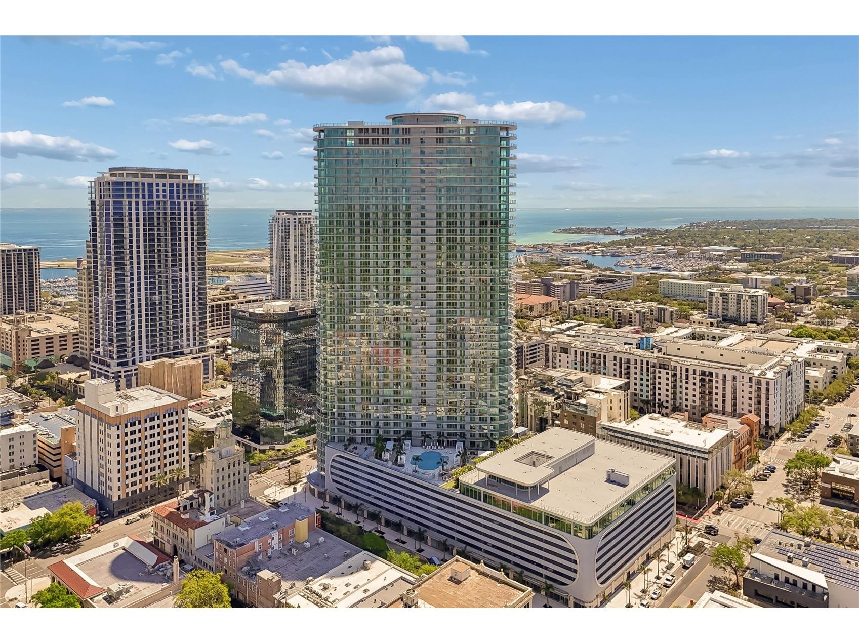 400 Central Avenue #2102 Saint Petersburg FL 33701 TB8486511 image1