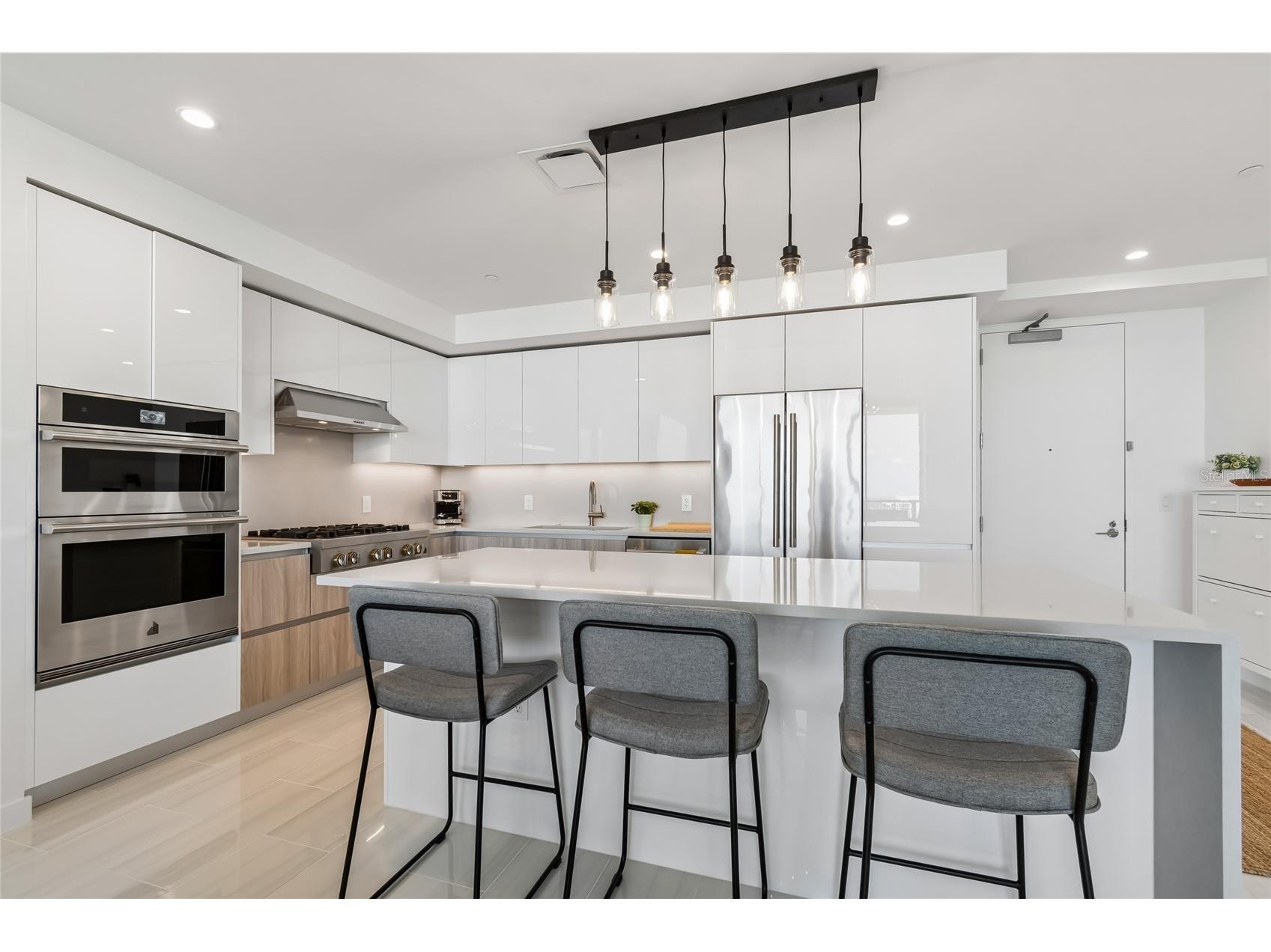 400 Central Avenue #2102 Saint Petersburg FL 33701 TB8486511 image18