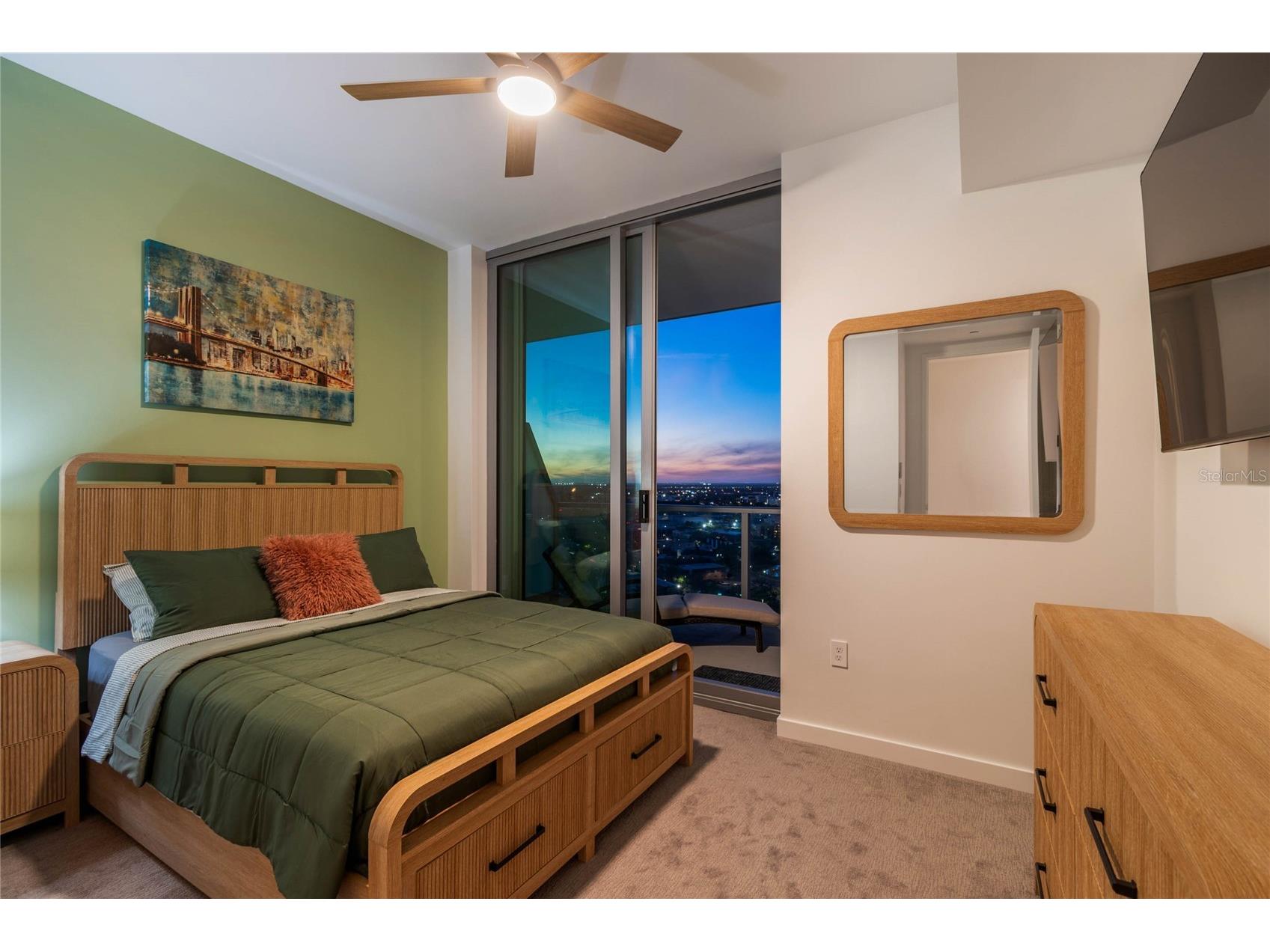 400 Central Avenue #2102 Saint Petersburg FL 33701 TB8486511 image40