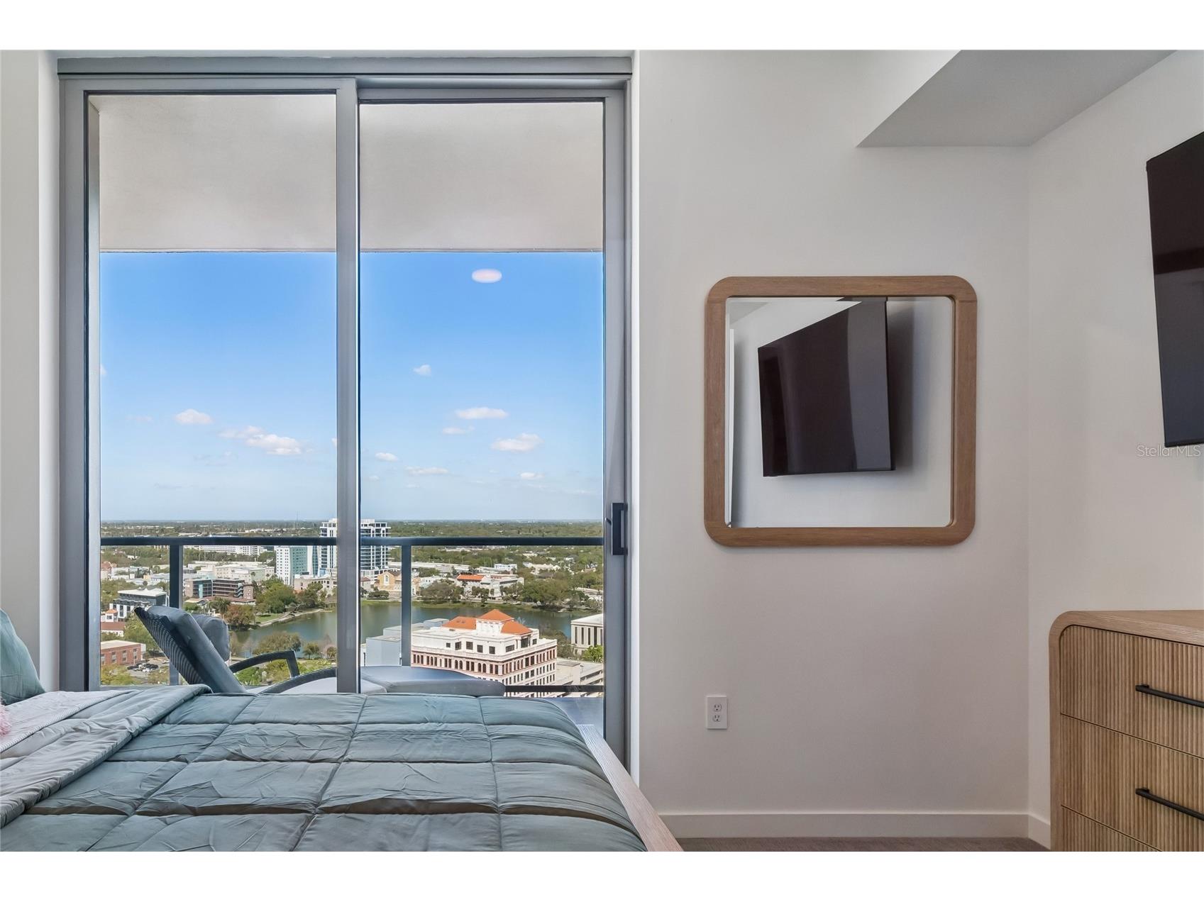 400 Central Avenue #2102 Saint Petersburg FL 33701 TB8486511 image42