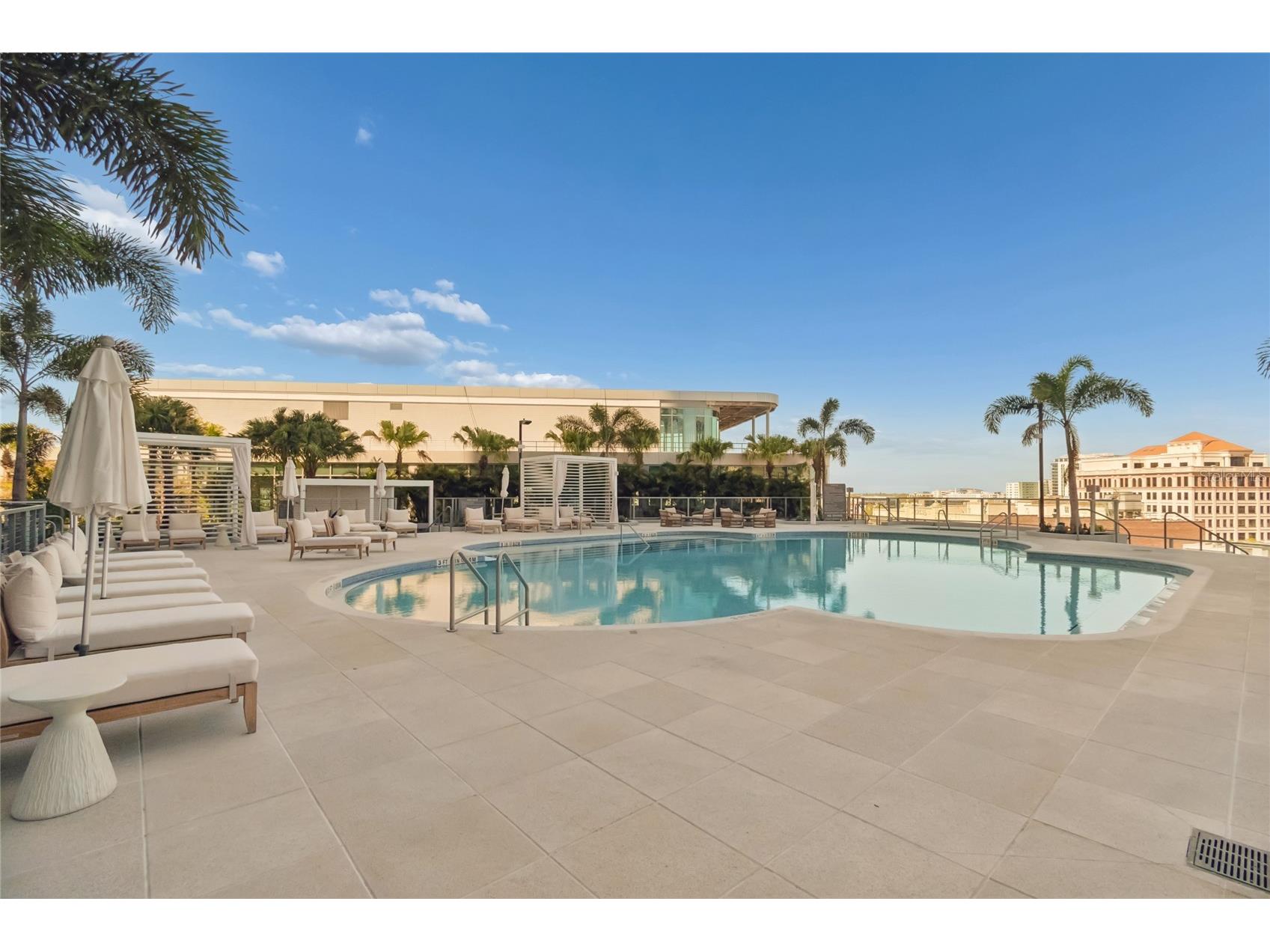 400 Central Avenue #2102 Saint Petersburg FL 33701 TB8486511 image49