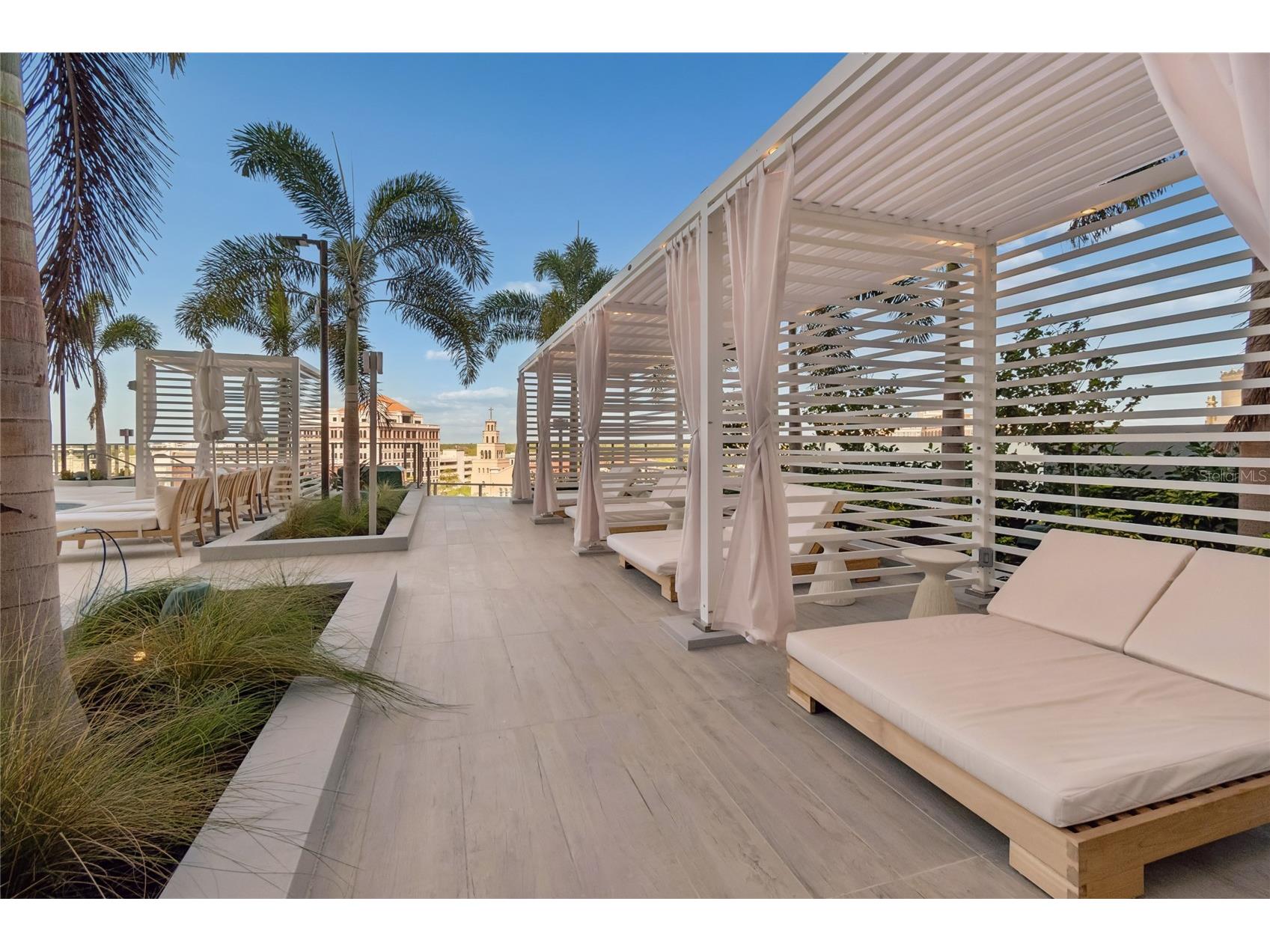 400 Central Avenue #2102 Saint Petersburg FL 33701 TB8486511 image57