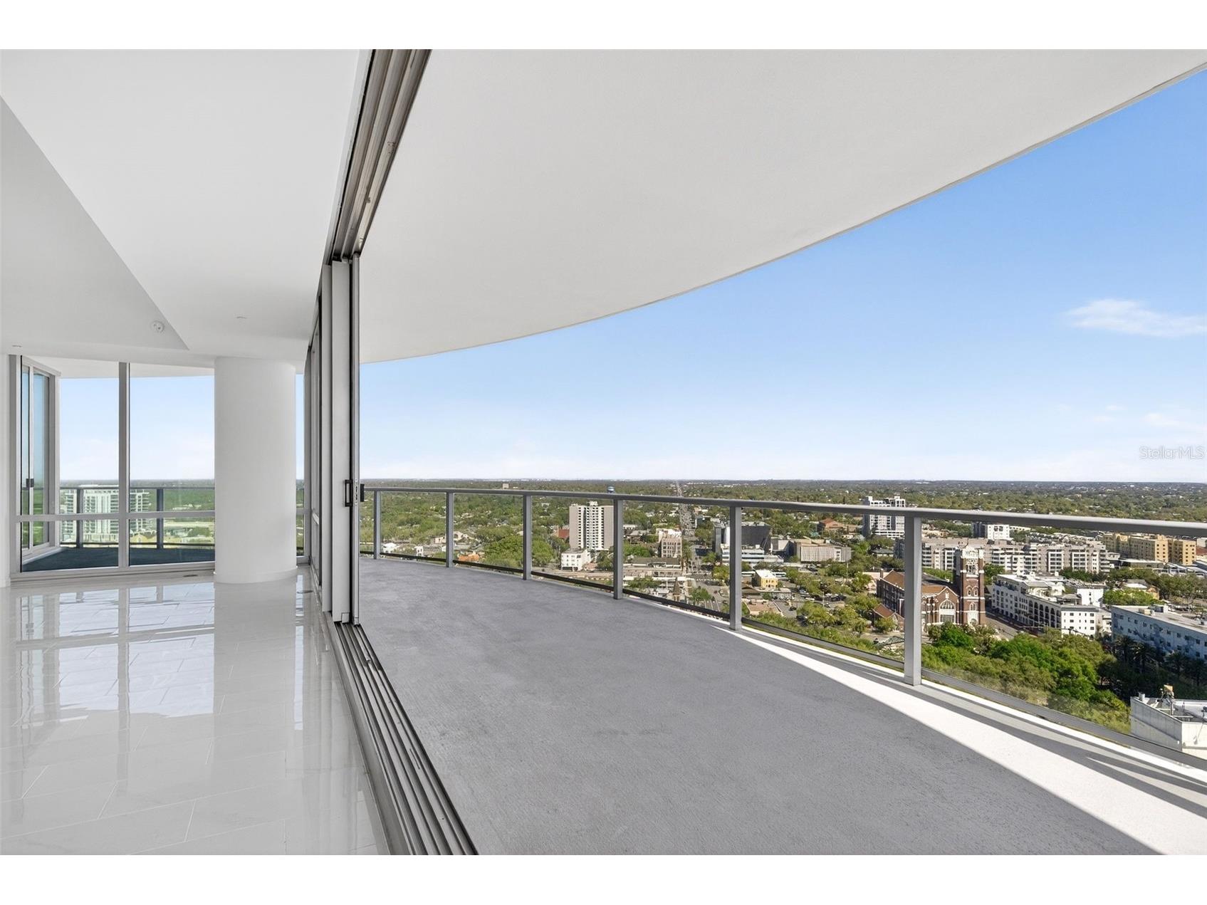 400 Central Avenue #2307 Saint Petersburg FL 33701 A4686146 image11