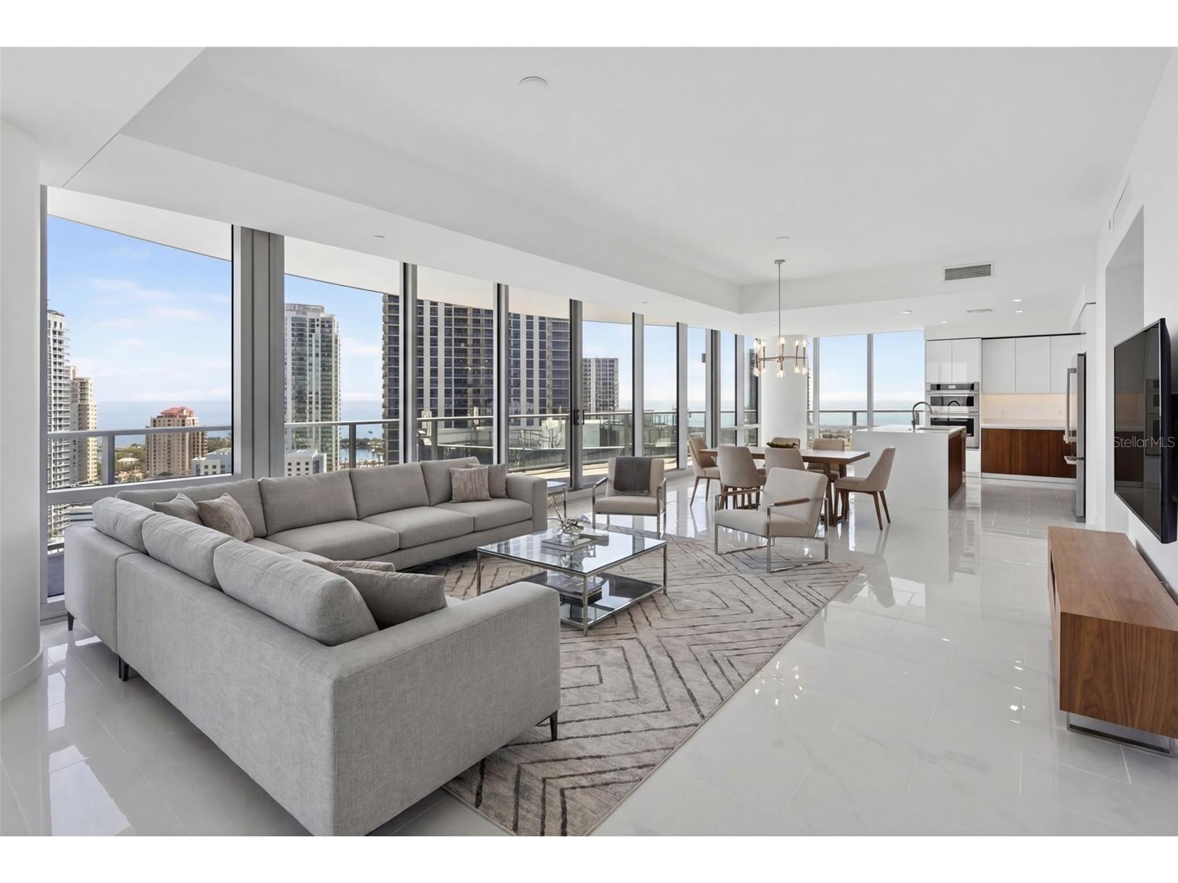 400 Central Avenue #2307 Saint Petersburg FL 33701 A4686146 image15