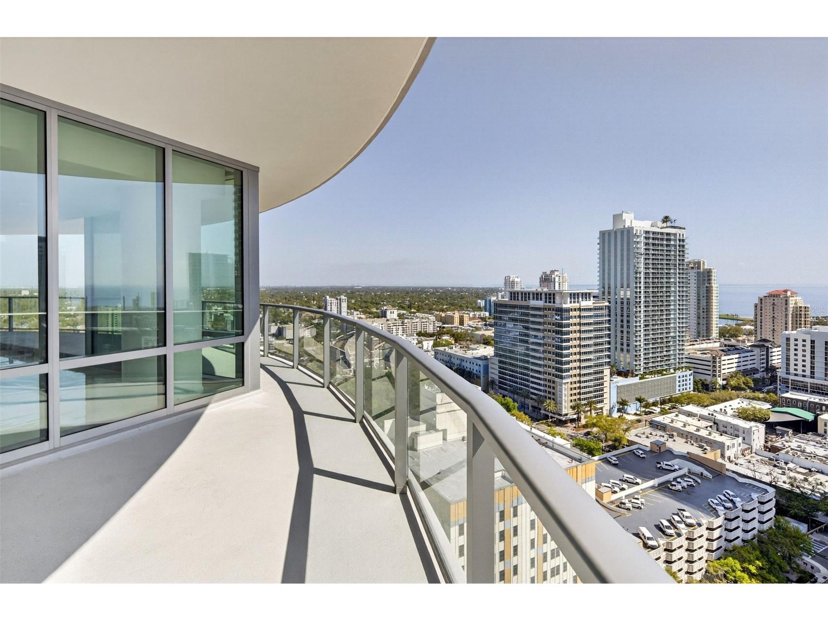 400 Central Avenue #2307 Saint Petersburg FL 33701 A4686146 image31