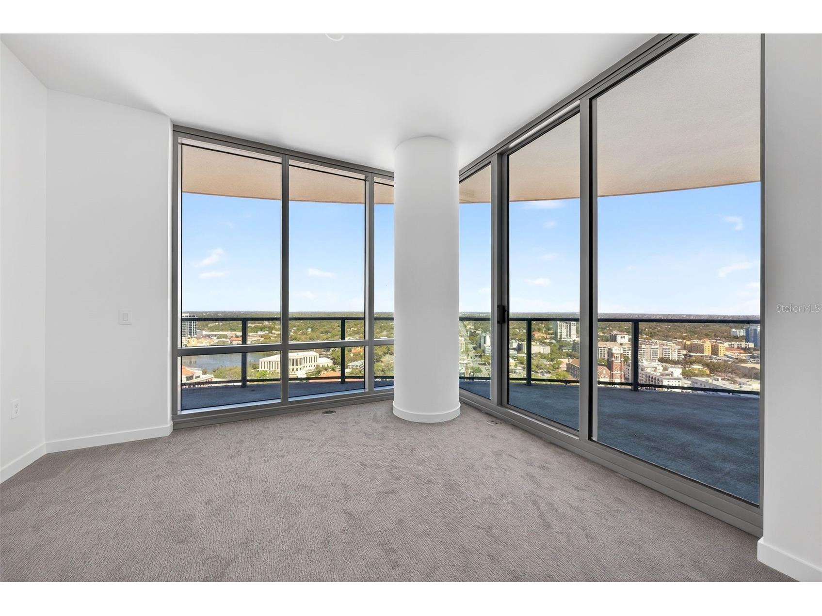 400 Central Avenue #2307 Saint Petersburg FL 33701 A4686146 image34