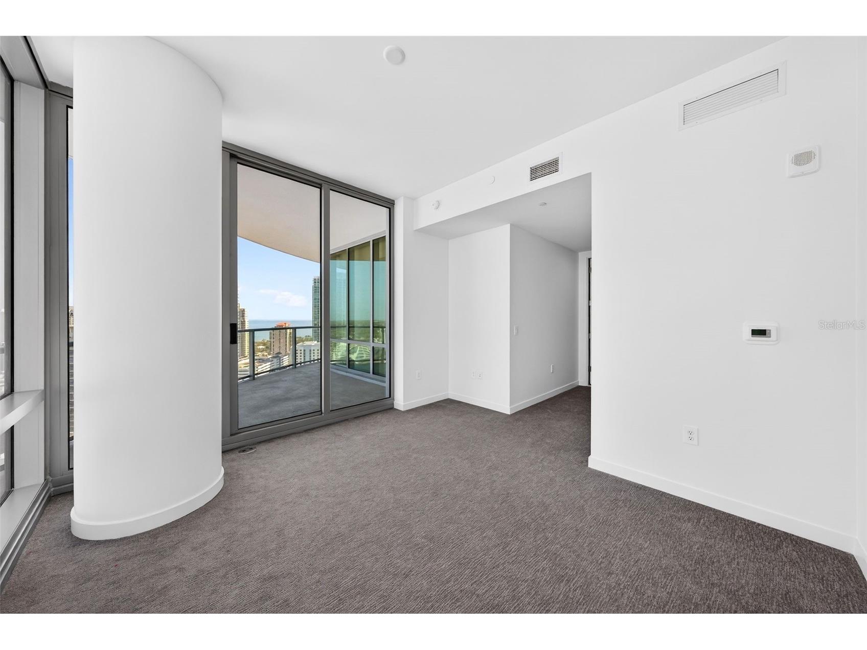 400 Central Avenue #2307 Saint Petersburg FL 33701 A4686146 image36