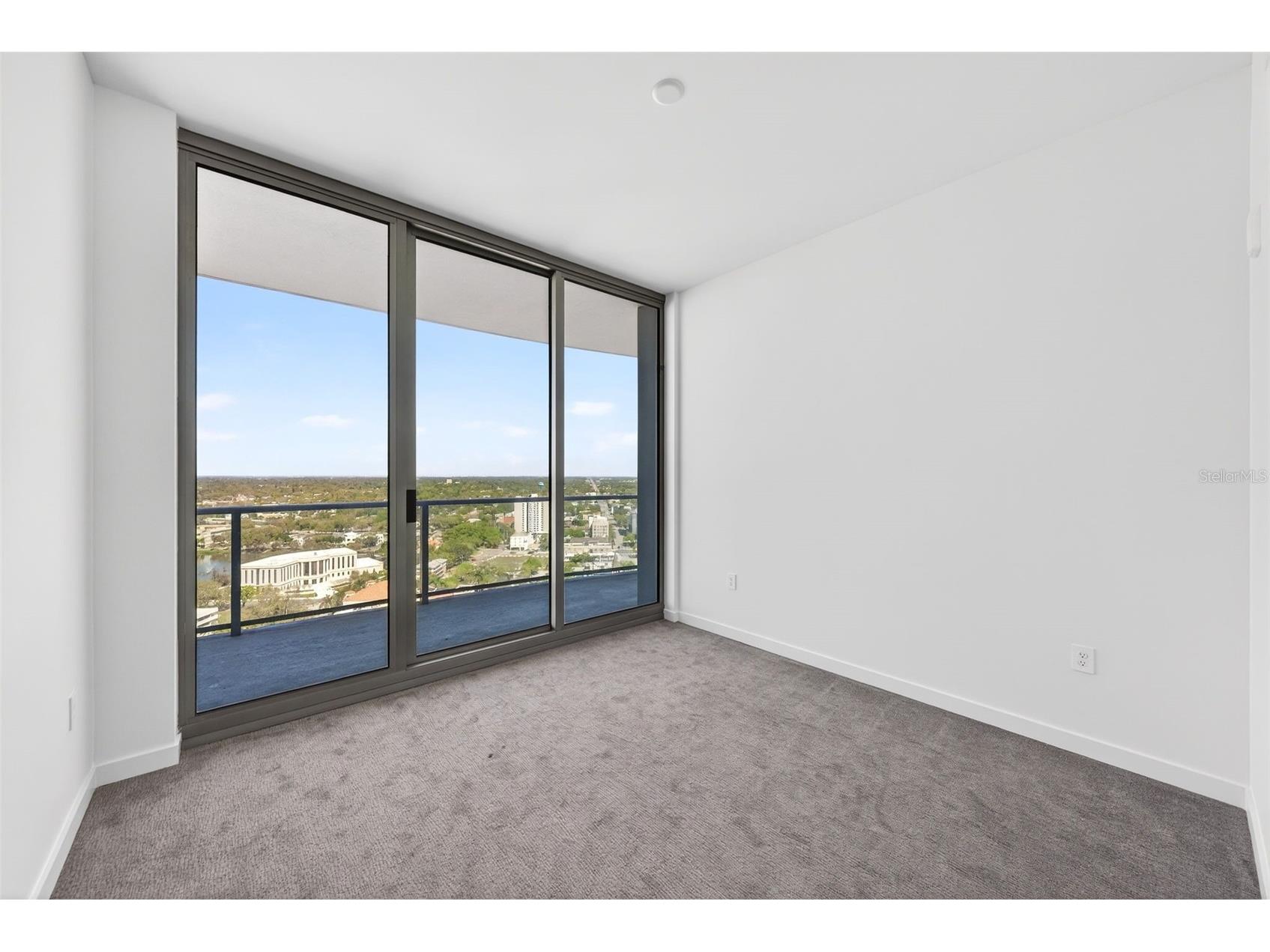 400 Central Avenue #2307 Saint Petersburg FL 33701 A4686146 image43