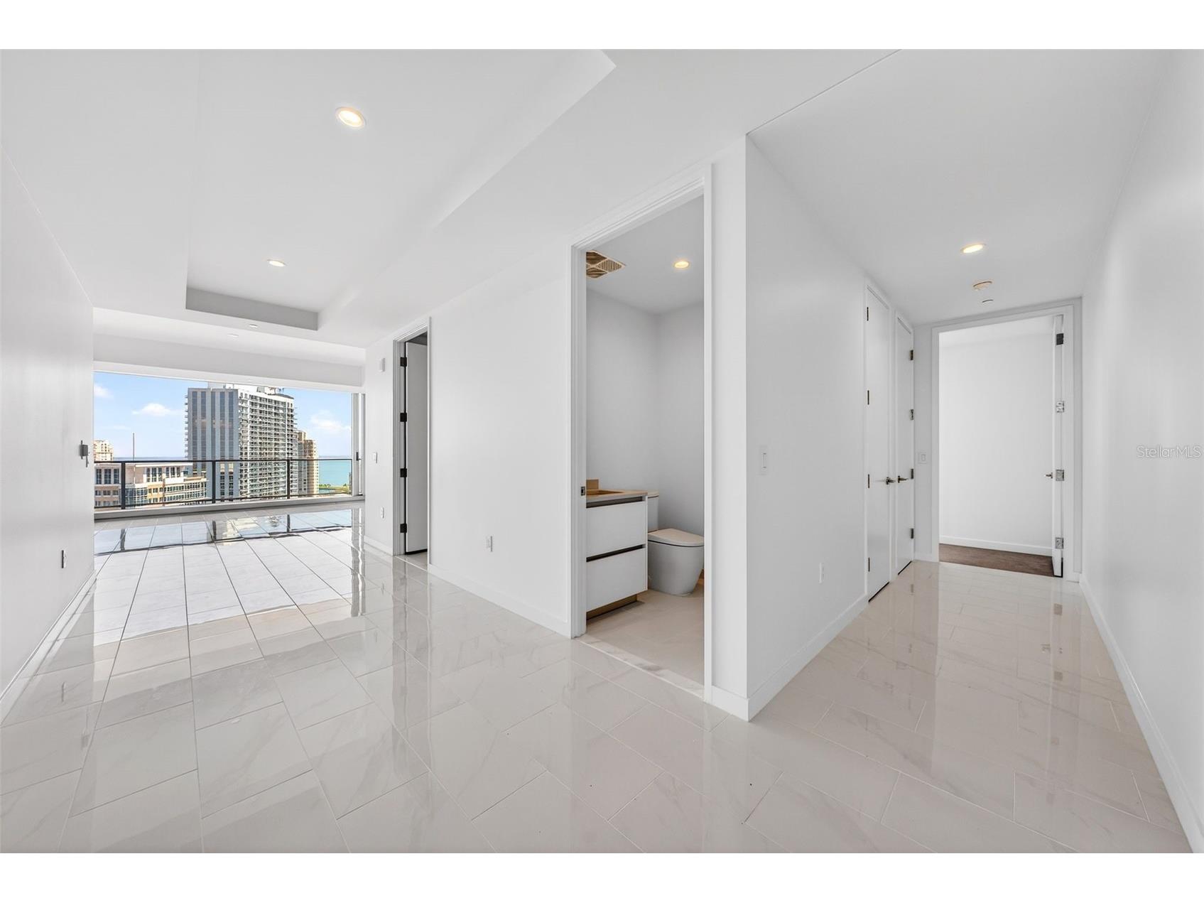 400 Central Avenue #2307 Saint Petersburg FL 33701 A4686146 image6