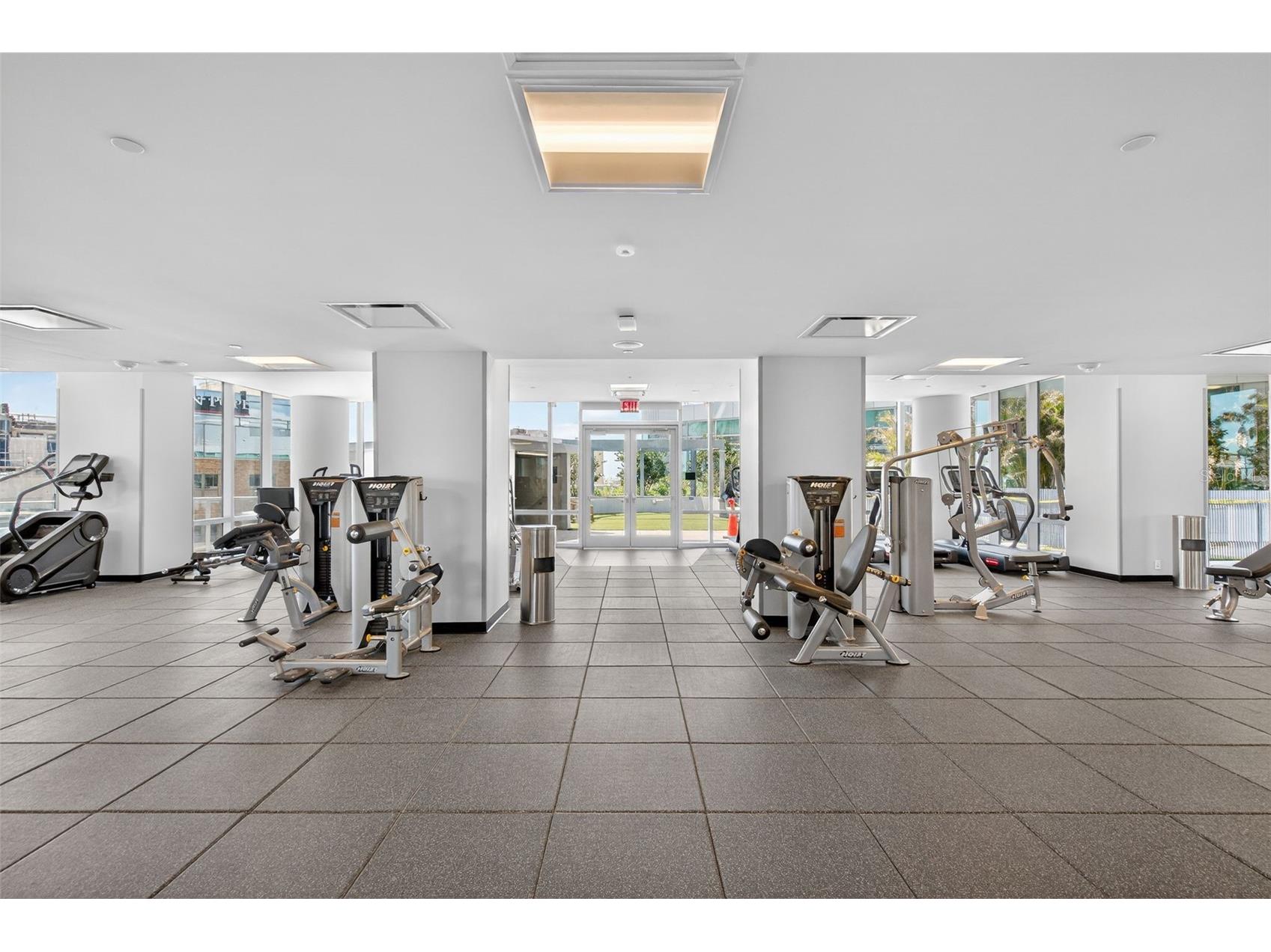 400 Central Avenue #2307 Saint Petersburg FL 33701 A4686146 image66