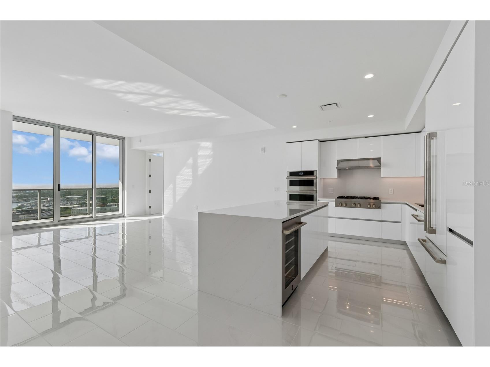 400 Central Avenue #2505 Saint Petersburg FL 33701 TB8494657 image19