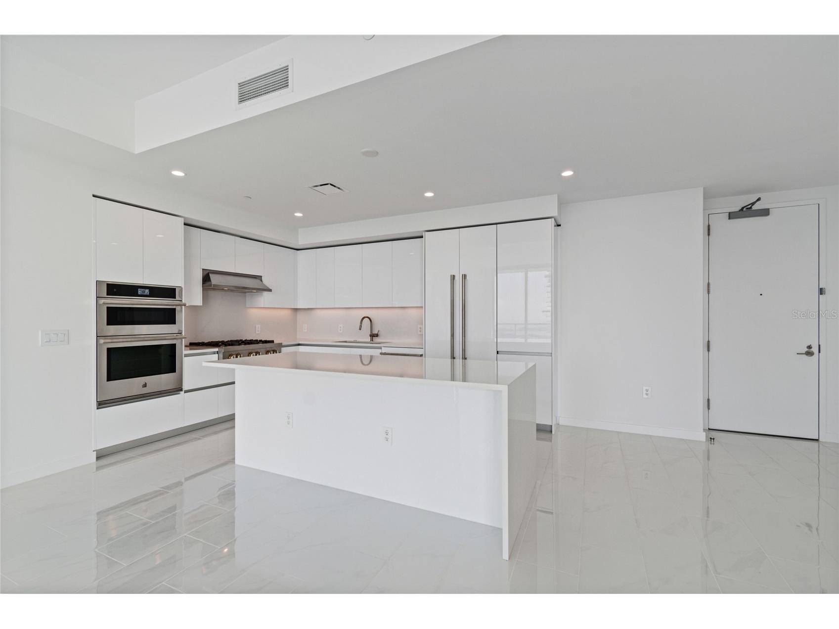 400 Central Avenue #2505 Saint Petersburg FL 33701 TB8494657 image21