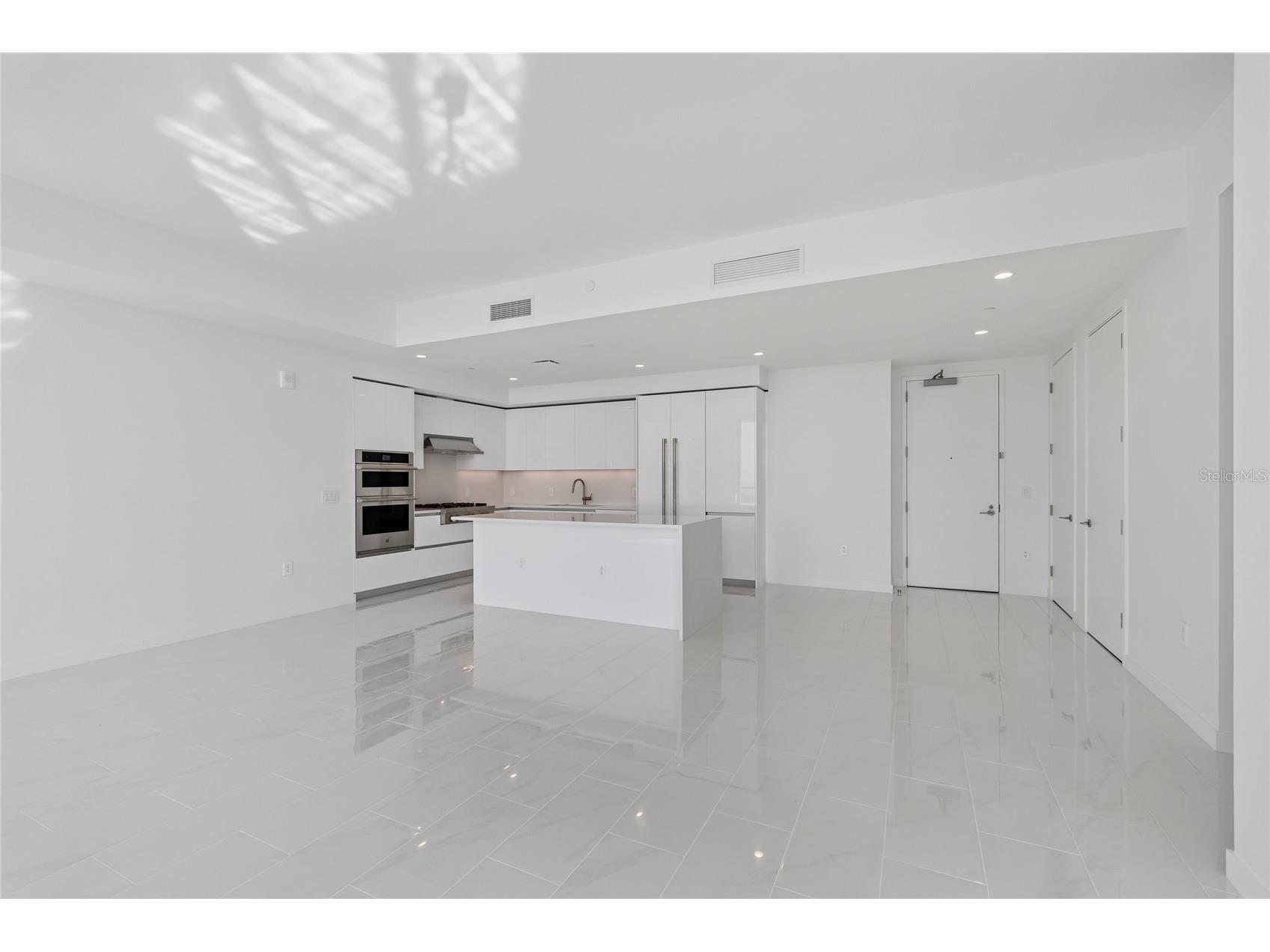 400 Central Avenue #2505 Saint Petersburg FL 33701 TB8494657 image23