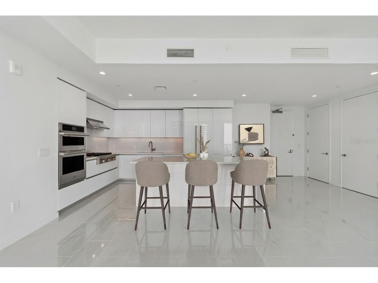 400 Central Avenue #2505 Saint Petersburg FL 33701 TB8494657 image24
