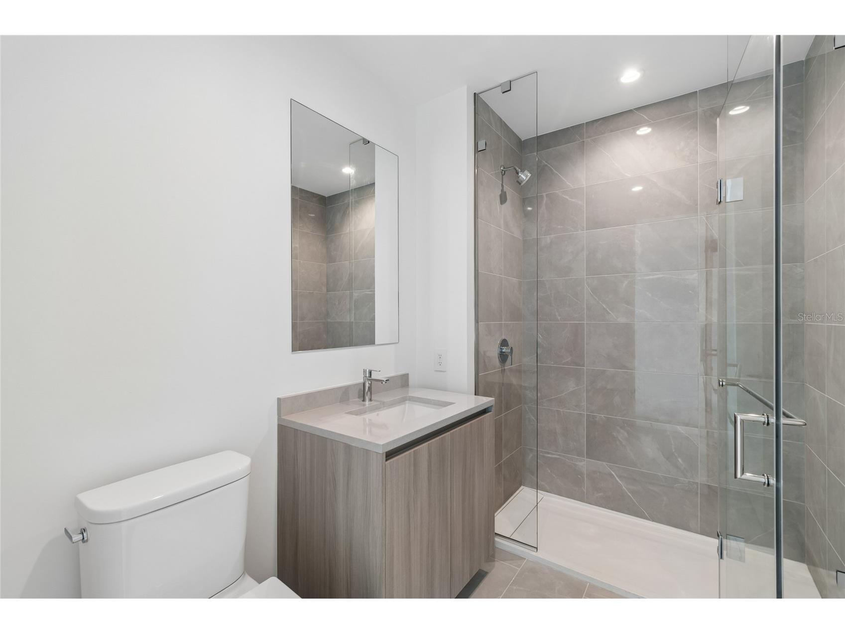 400 Central Avenue #2505 Saint Petersburg FL 33701 TB8494657 image30