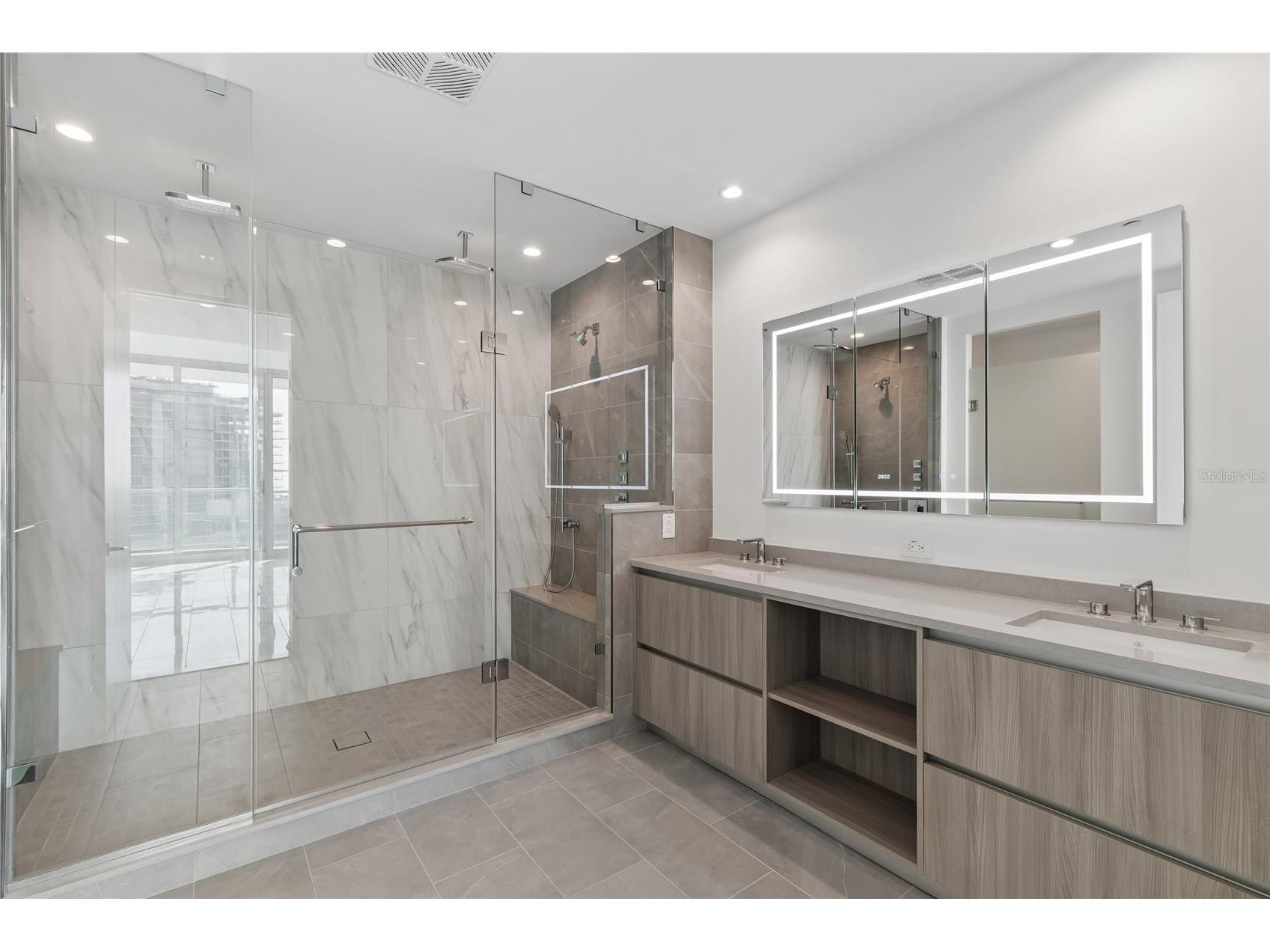 400 Central Avenue #2505 Saint Petersburg FL 33701 TB8494657 image34