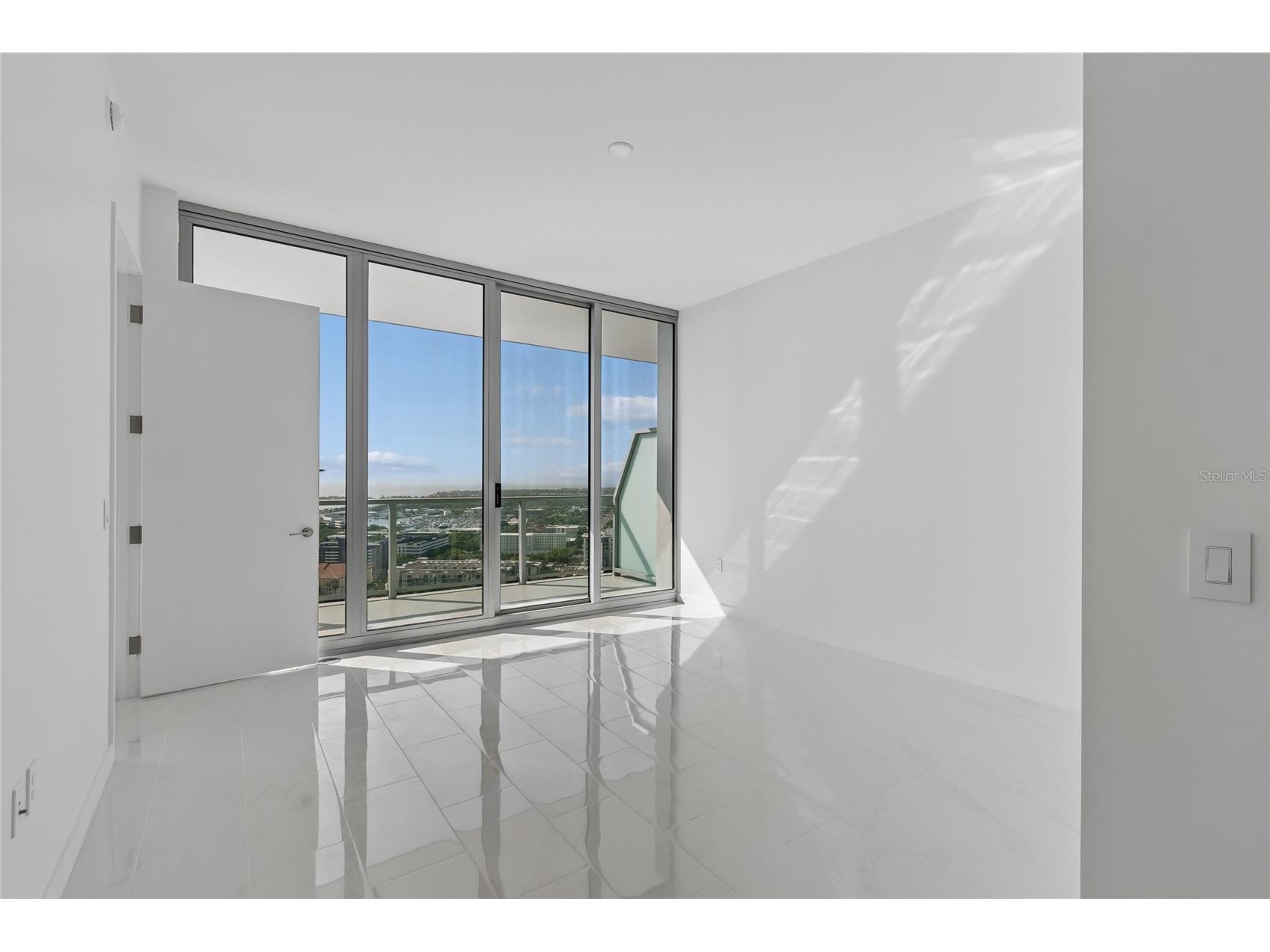 400 Central Avenue #2505 Saint Petersburg FL 33701 TB8494657 image39