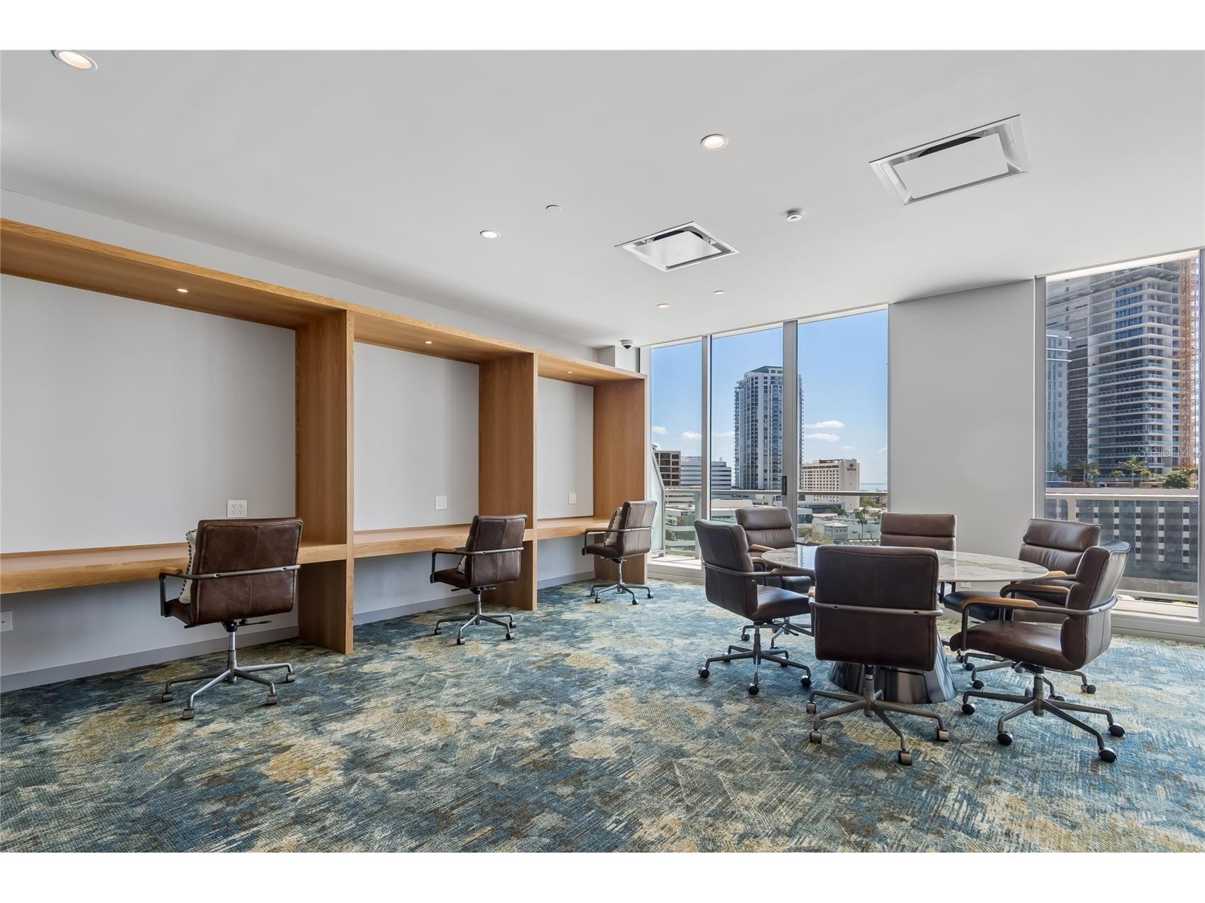 400 Central Avenue #2505 Saint Petersburg FL 33701 TB8494657 image58