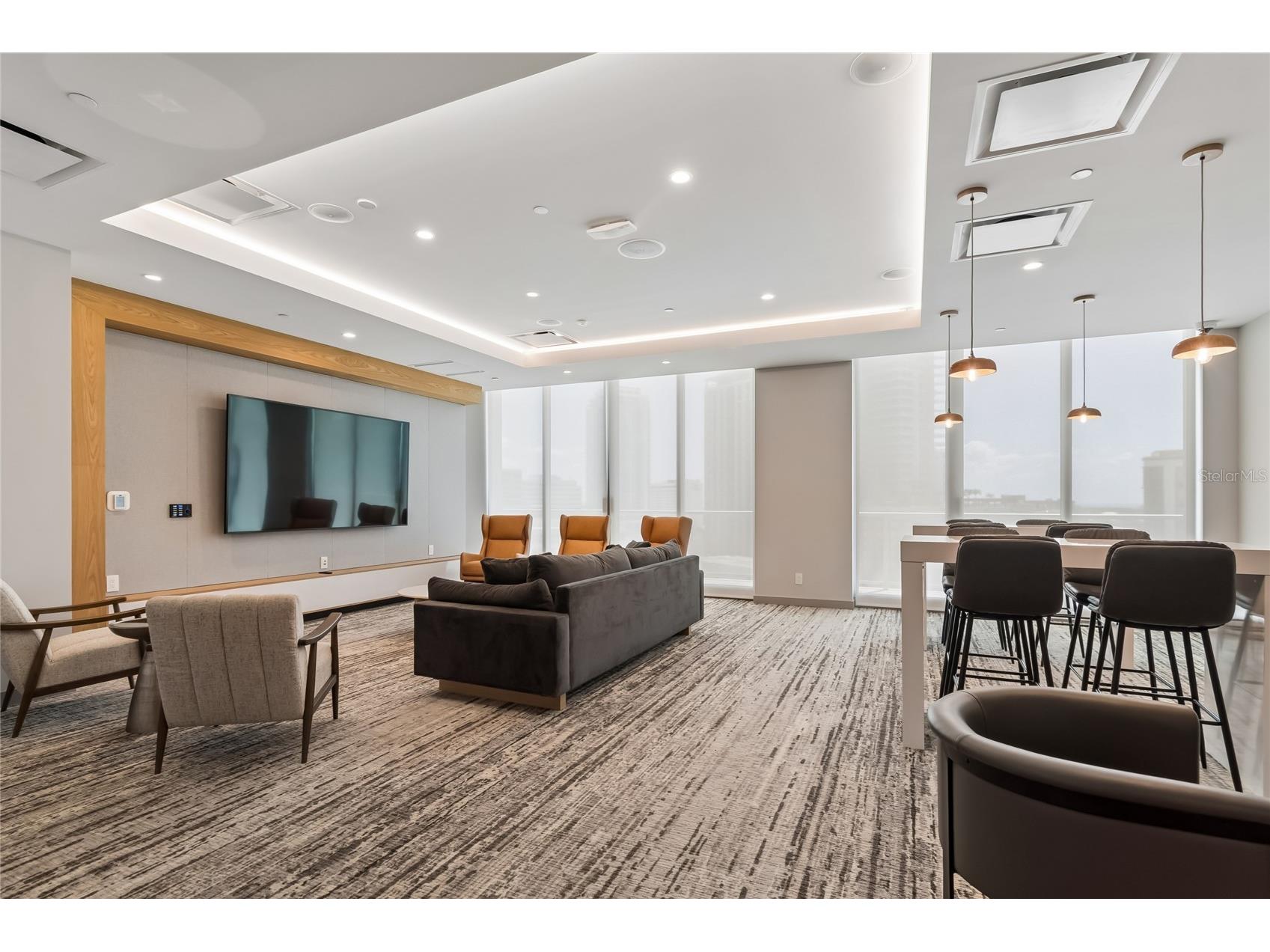 400 Central Avenue #2505 Saint Petersburg FL 33701 TB8494657 image64