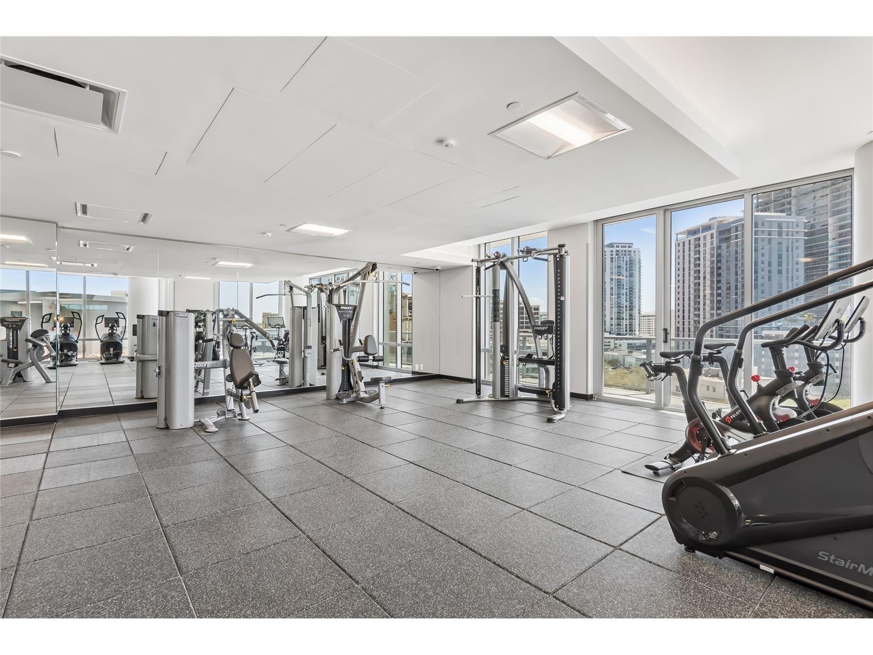 400 Central Avenue #2505 Saint Petersburg FL 33701 TB8494657 image68