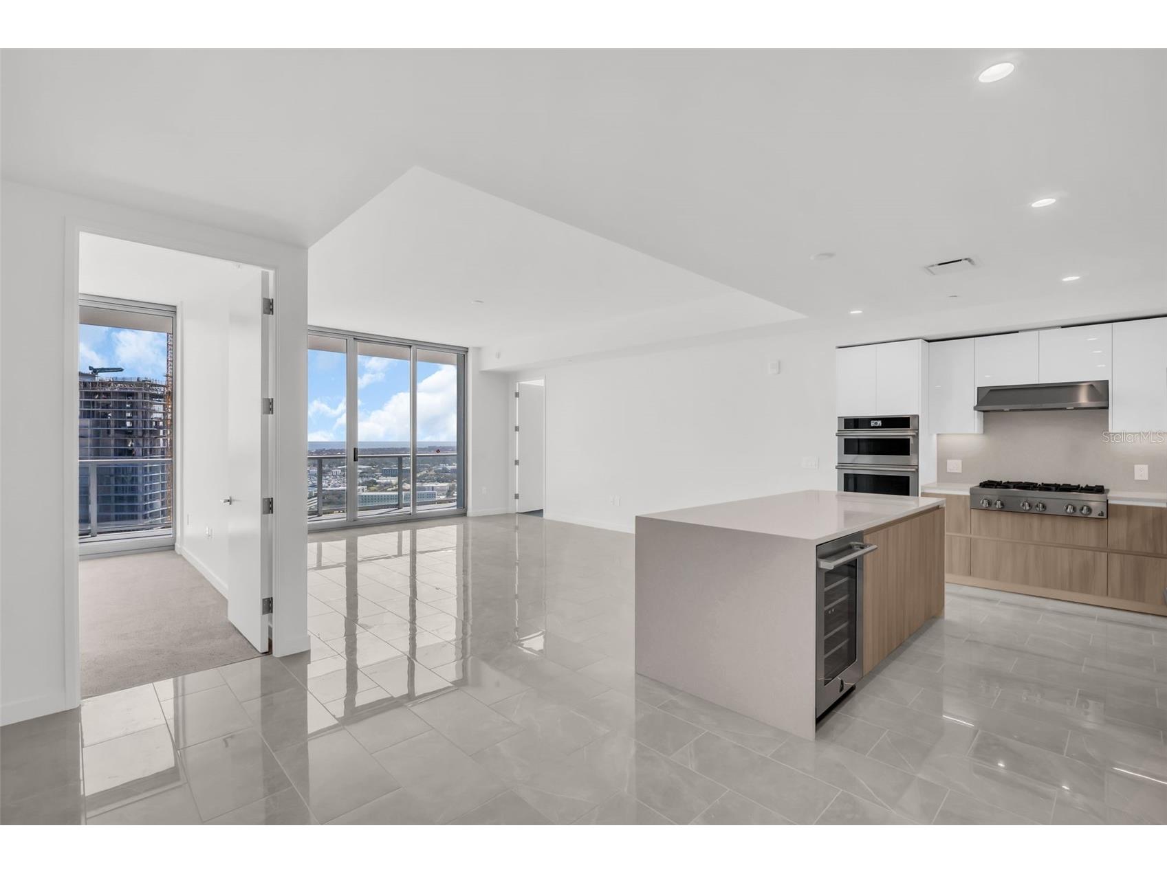 400 Central Avenue #2605 Saint Petersburg FL 33701 TB8478881 image2