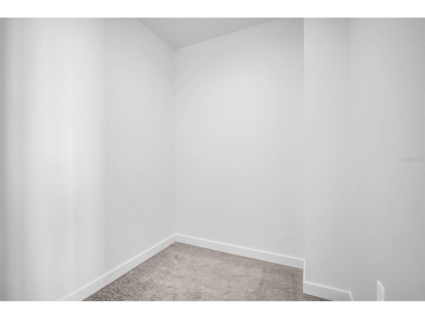 400 Central Avenue #2605 Saint Petersburg FL 33701 TB8478881 image23