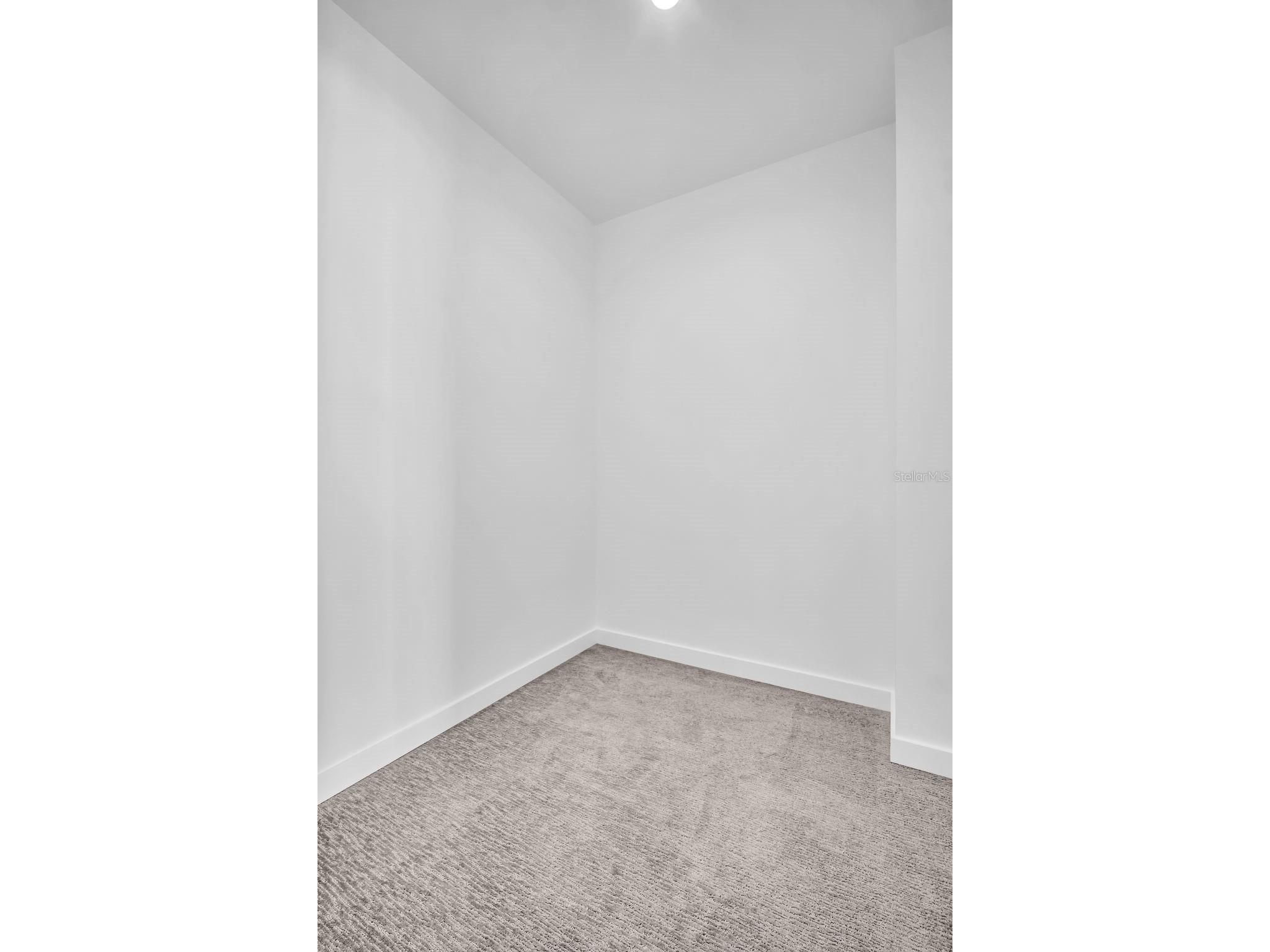 400 Central Avenue #2605 Saint Petersburg FL 33701 TB8478881 image24