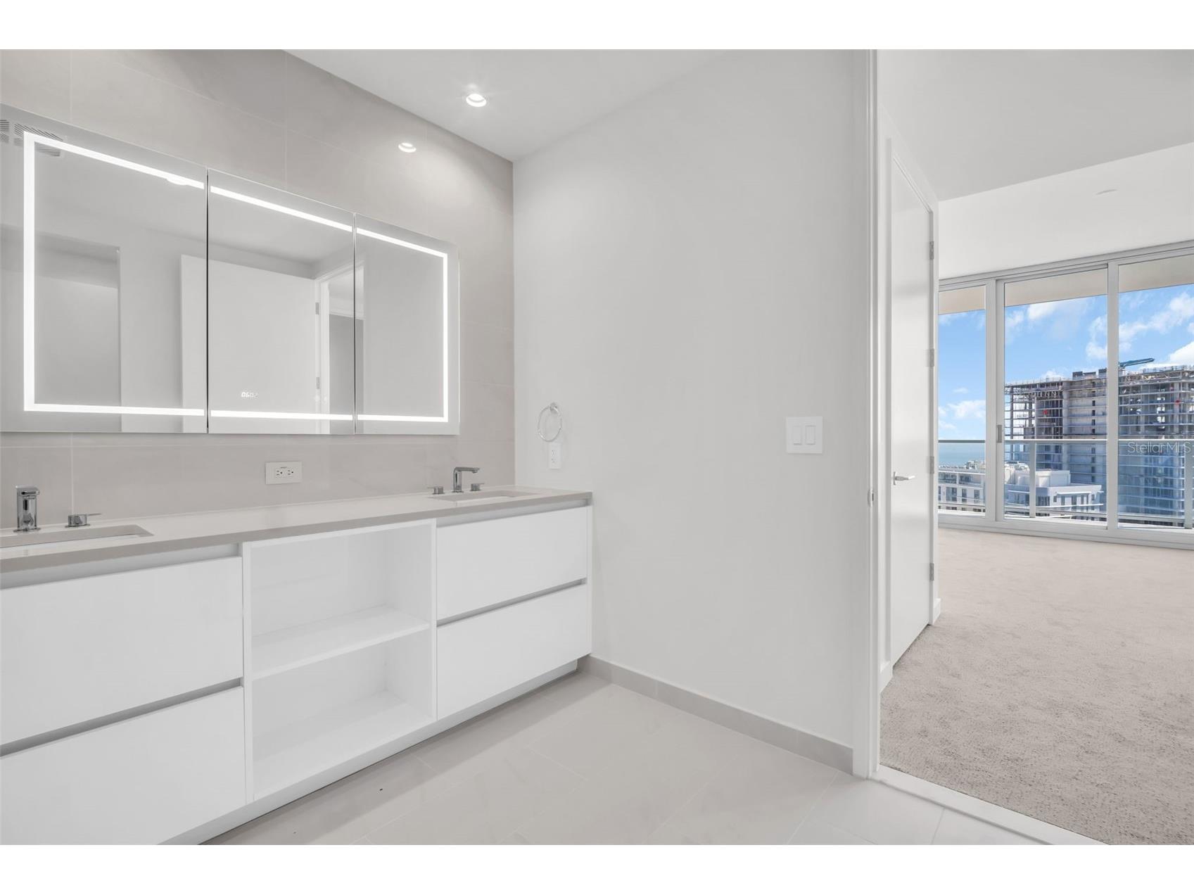 400 Central Avenue #2605 Saint Petersburg FL 33701 TB8478881 image27