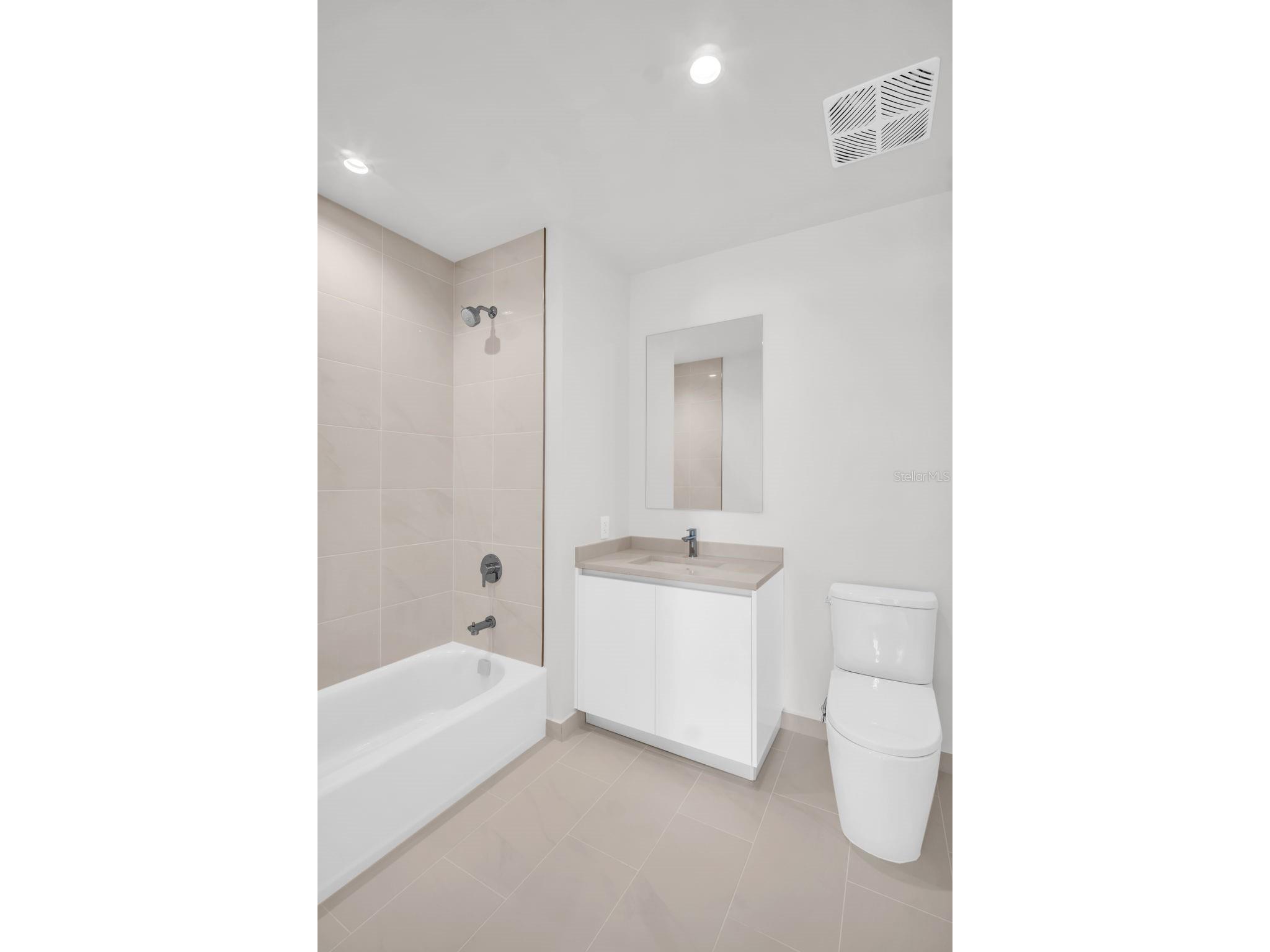 400 Central Avenue #2605 Saint Petersburg FL 33701 TB8478881 image37