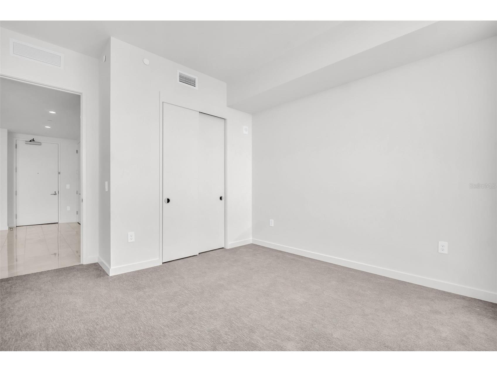 400 Central Avenue #2605 Saint Petersburg FL 33701 TB8478881 image41
