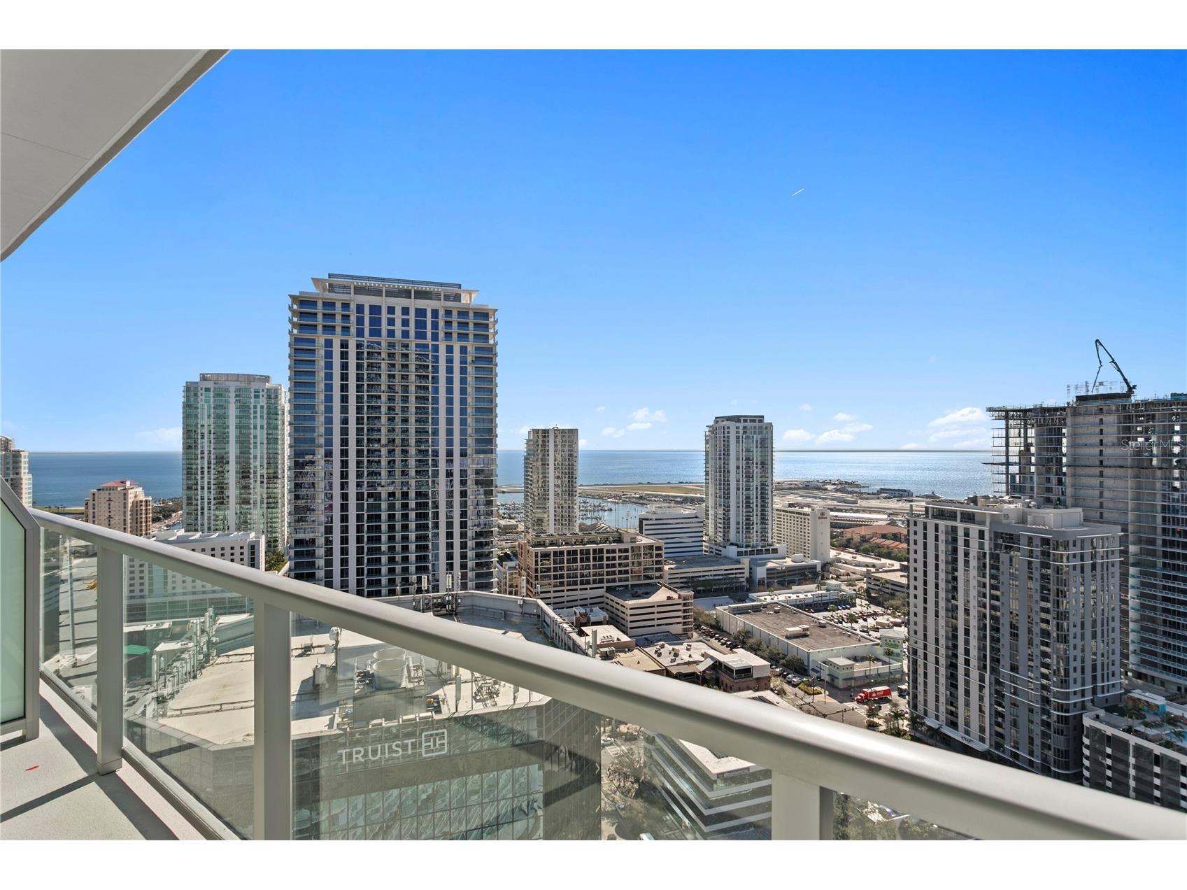 400 Central Avenue #2806 Saint Petersburg FL 33701 - TAMPA BAY GULF MIRROR LAKE TB8479217 image3