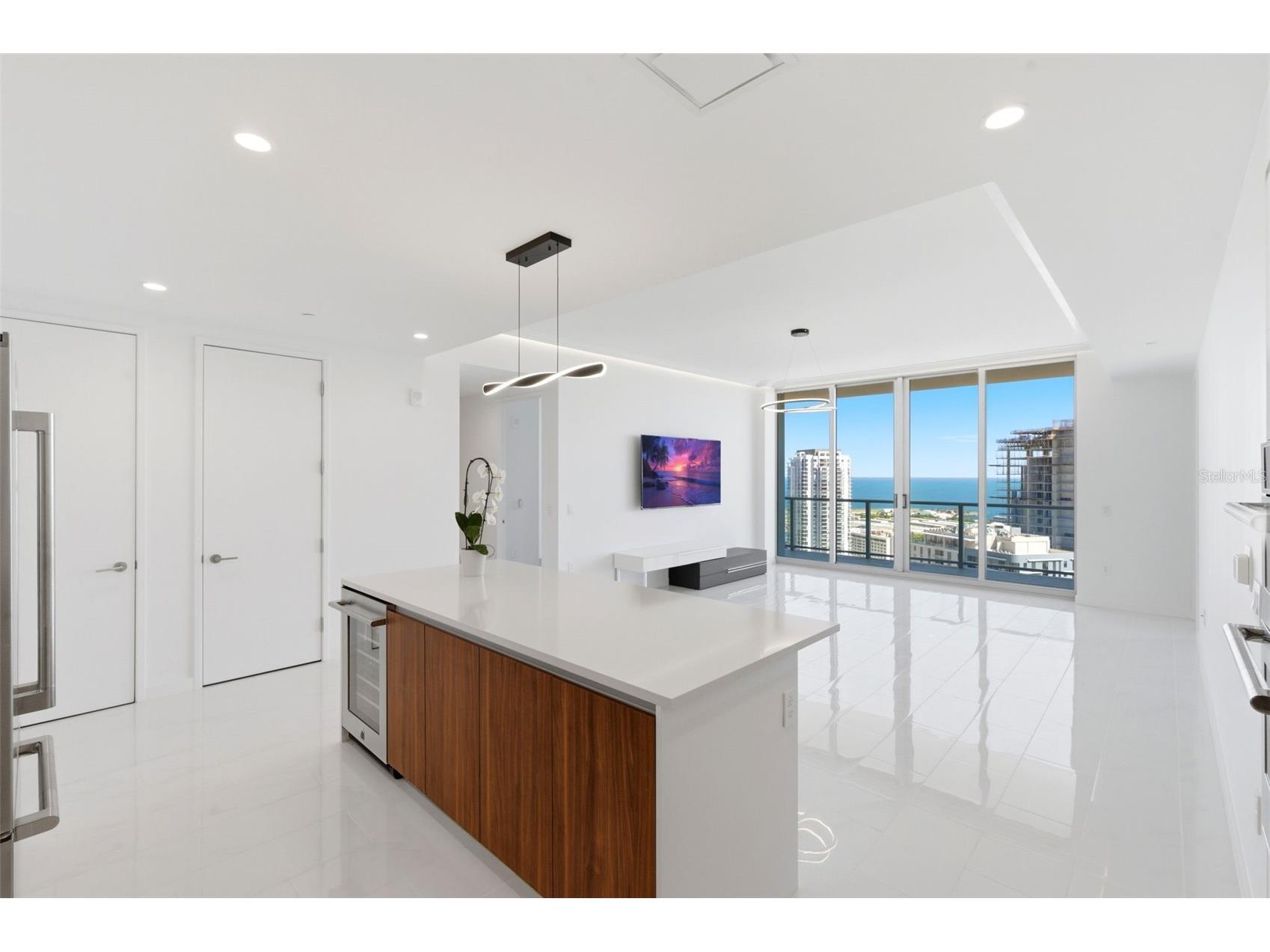 400 Central Avenue #2903 Saint Petersburg FL 33701 - Mirror Lake TB8486202 image5