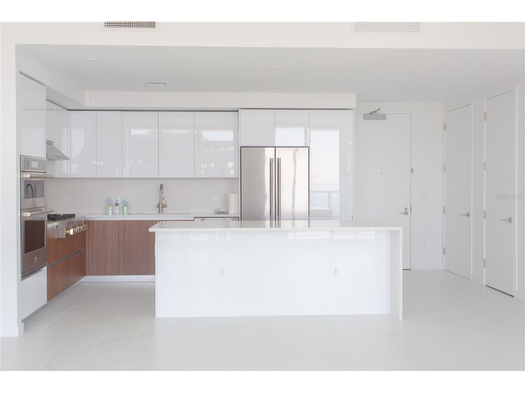 400 Central Avenue #2906 Saint Petersburg FL 33701 TB8486884 image7
