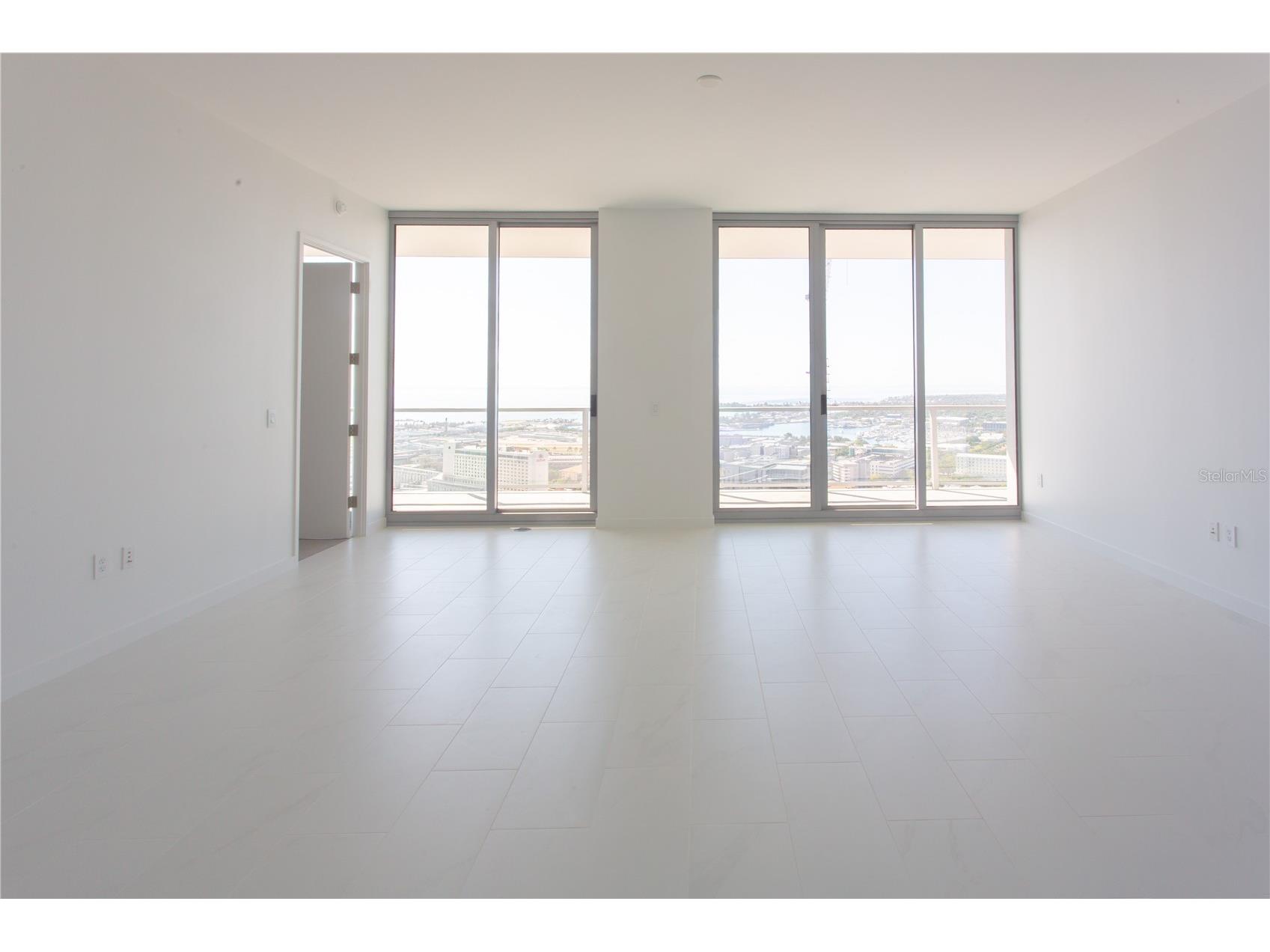 400 Central Avenue #2906 Saint Petersburg FL 33701 TB8486884 image8