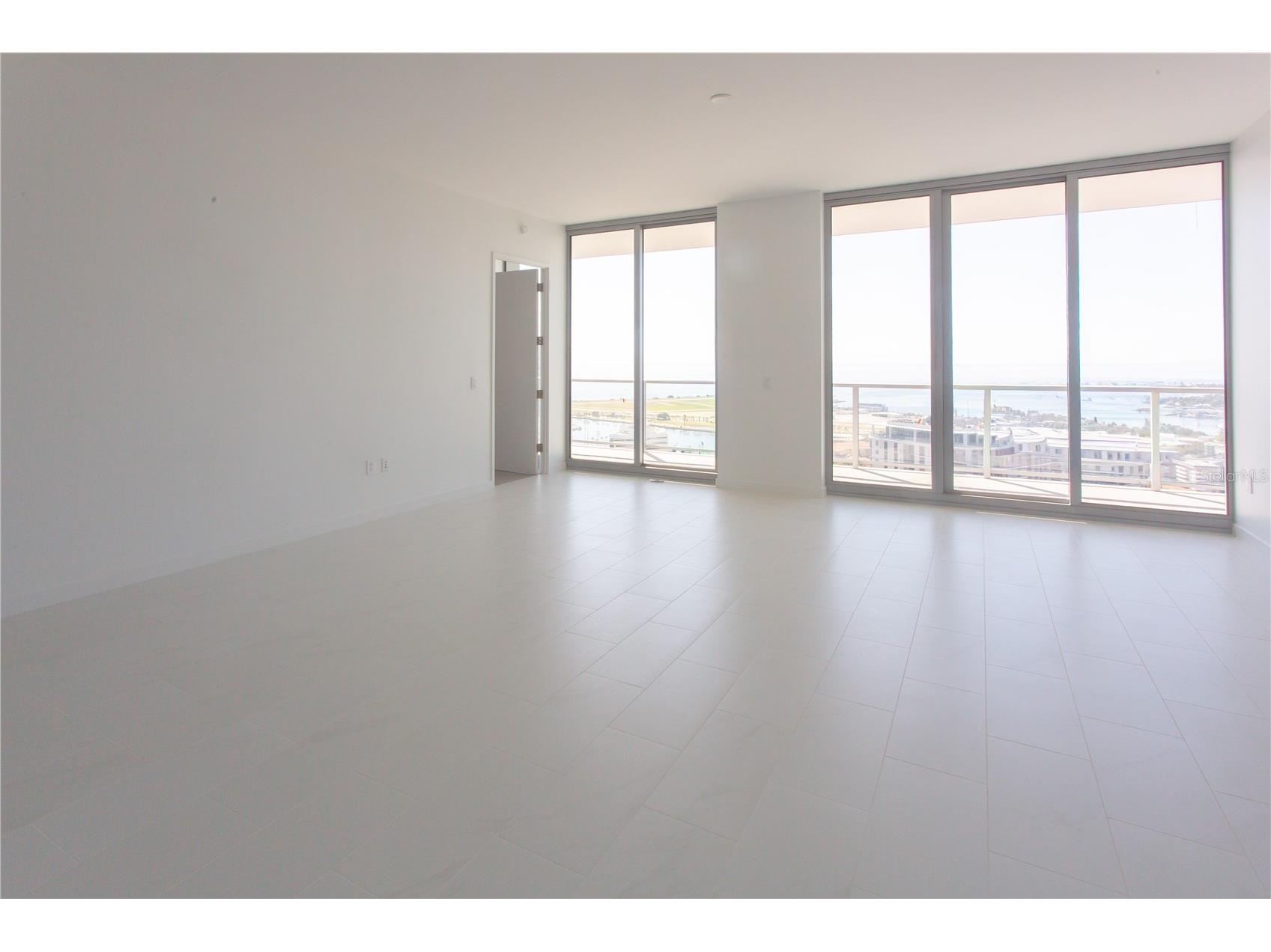 400 Central Avenue #2906 Saint Petersburg FL 33701 TB8486884 image9