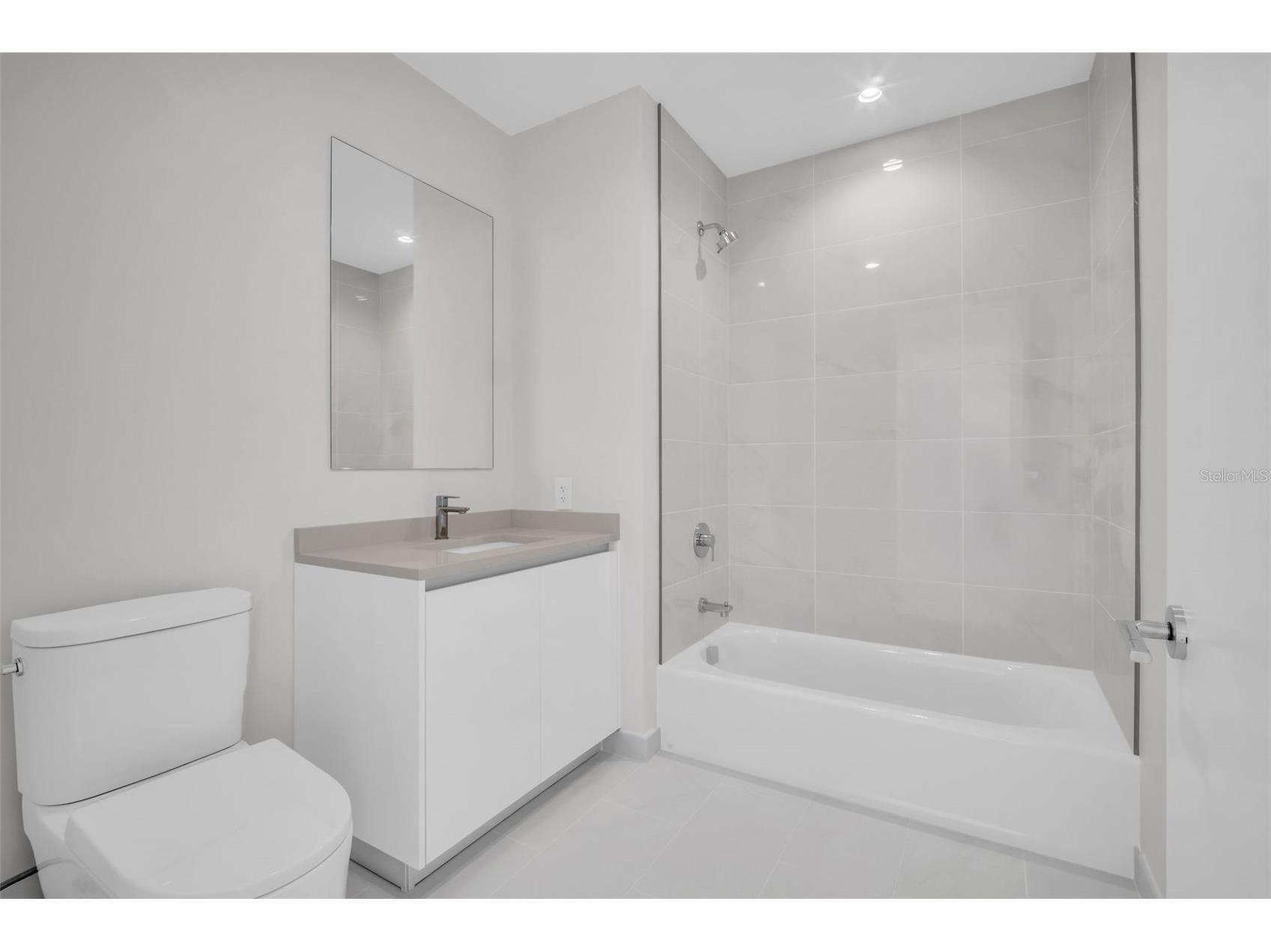 400 Central Avenue #3002 Saint Petersburg FL 33701 - MIRROR LAKE TAMPA BAY TB8504112 image40