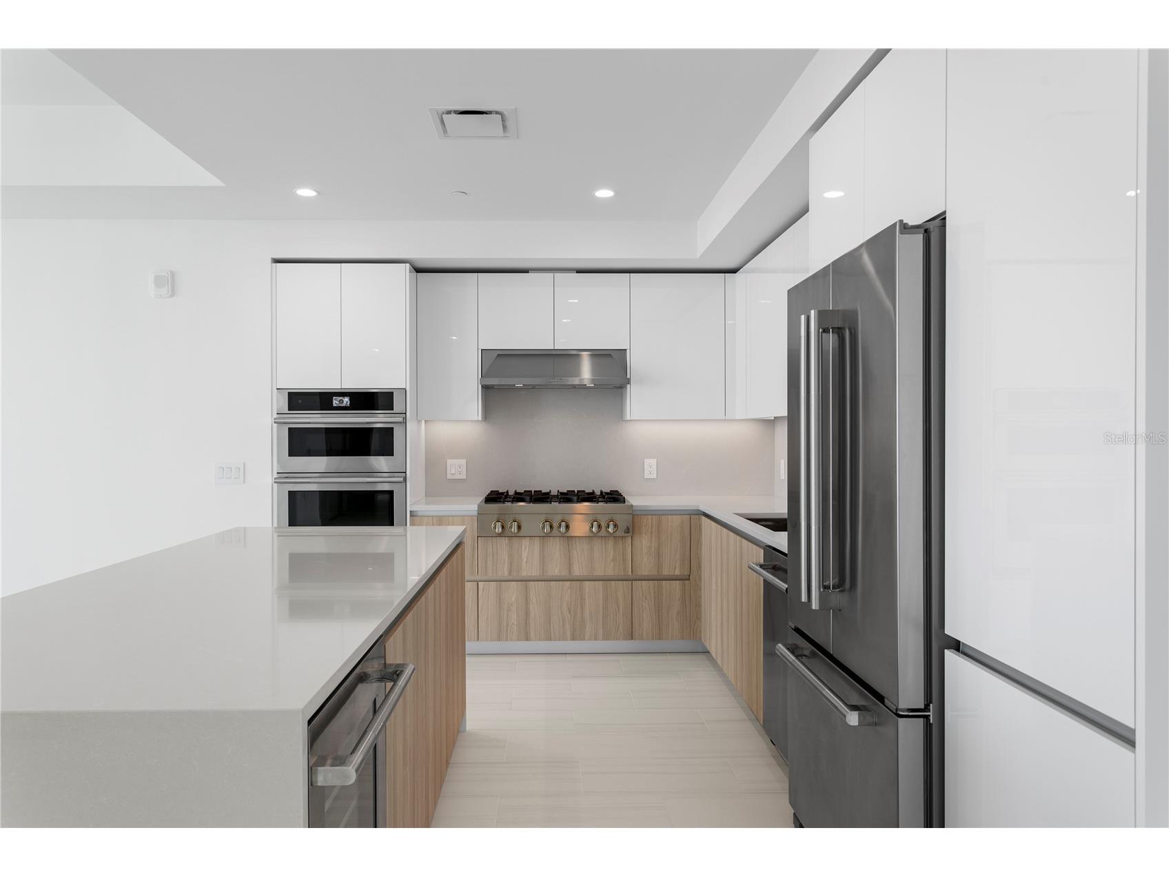 400 Central Avenue #3005 Saint Petersburg FL 33701 - TAMPA BAY AND GULF TB8495793 image20