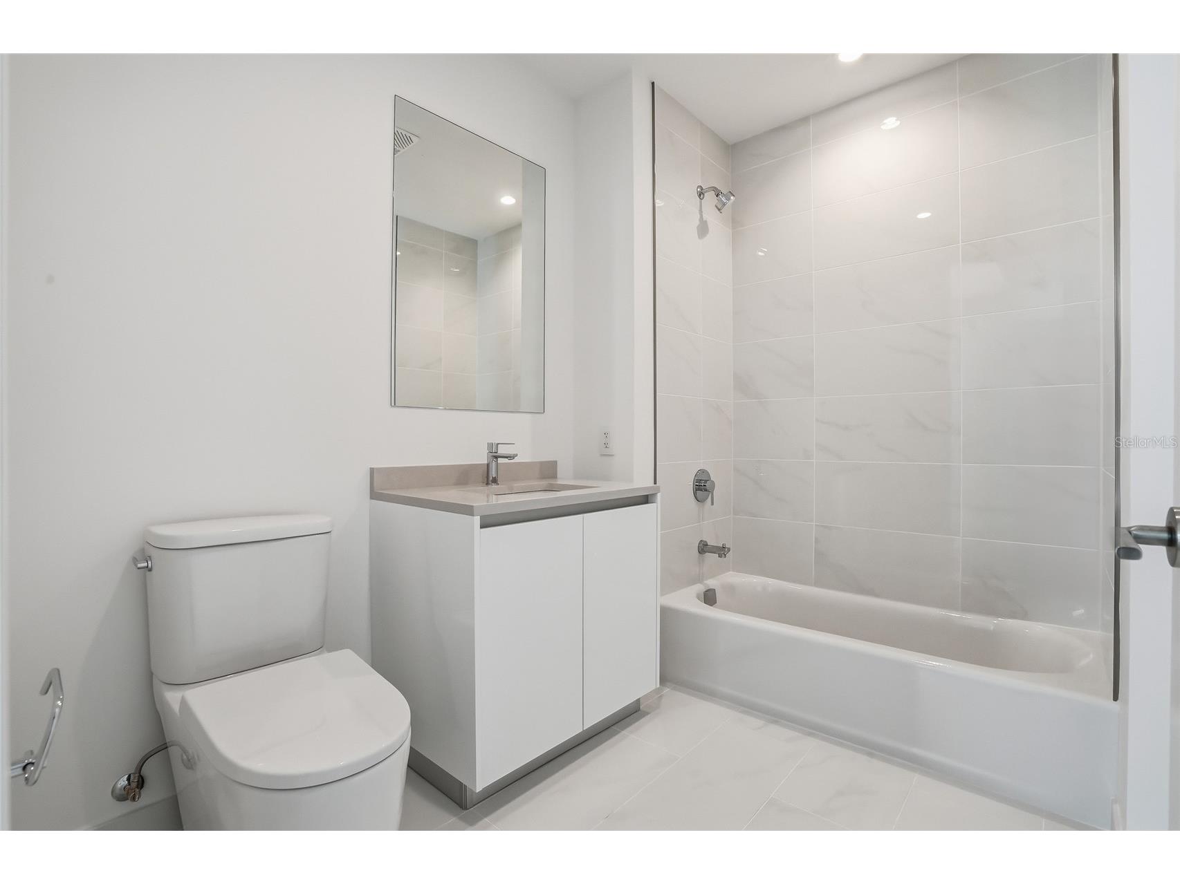 400 Central Avenue #301 Saint Petersburg FL 33701 TB8493576 image16