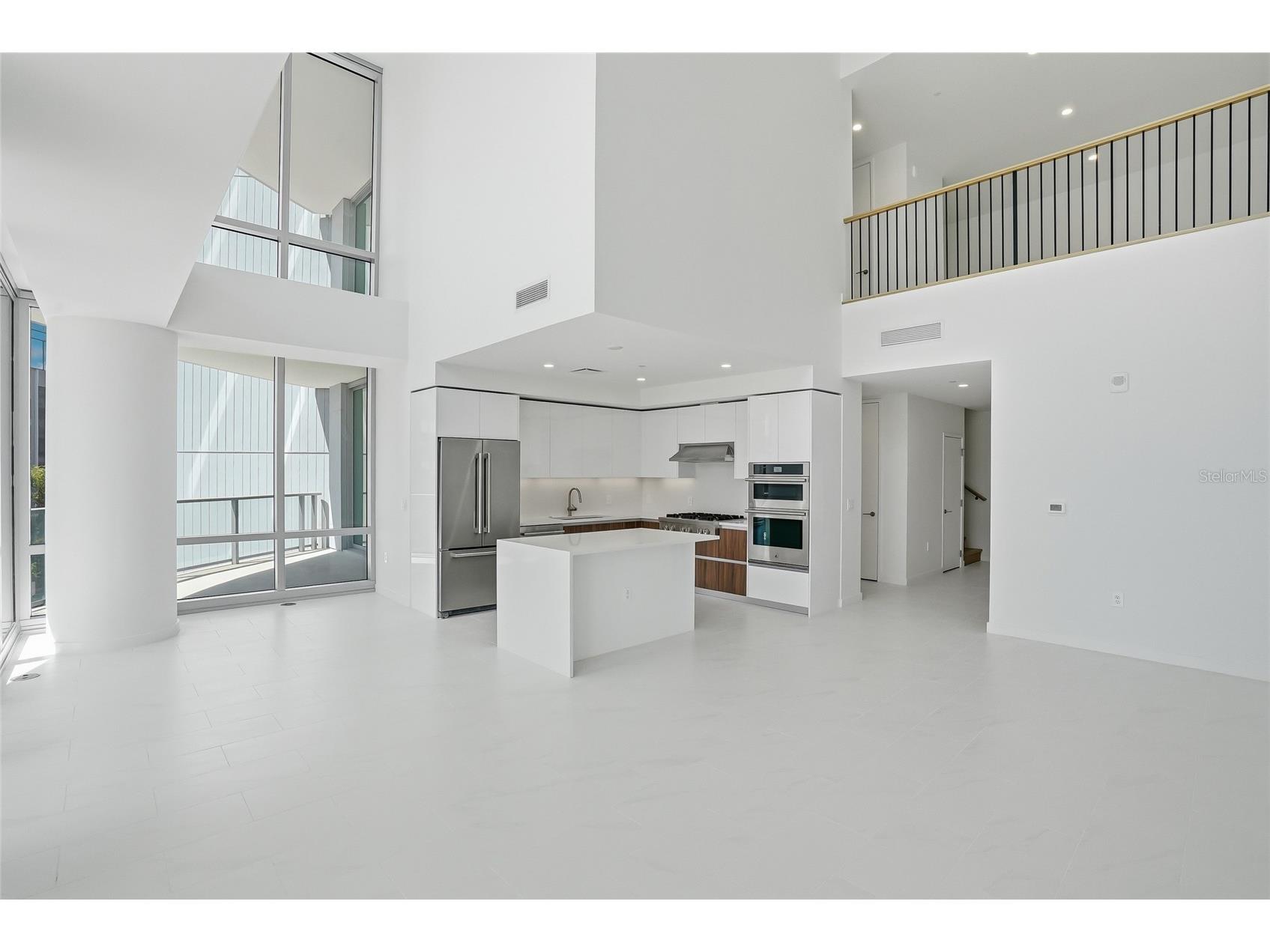 400 Central Avenue #301 Saint Petersburg FL 33701 TB8493576 image9
