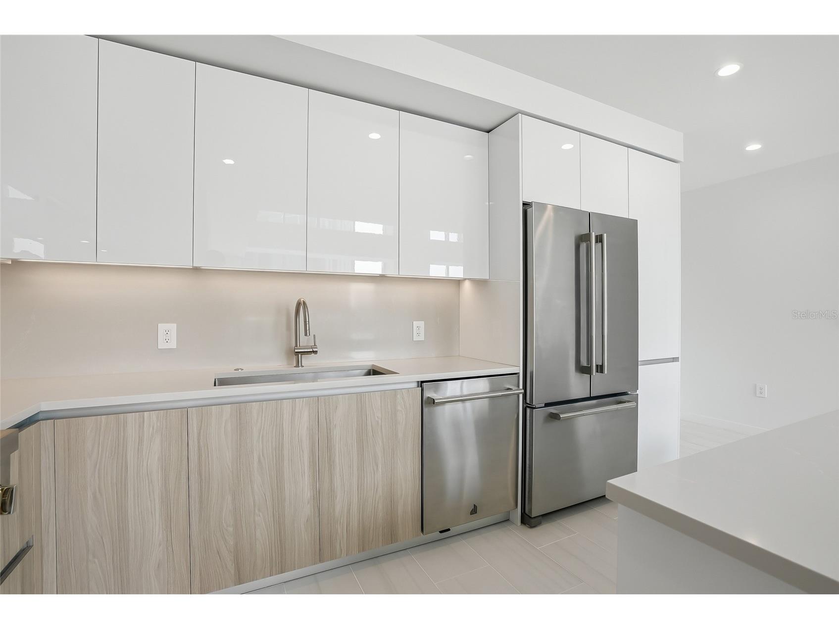 400 Central Avenue #303 Saint Petersburg FL 33701 TB8487690 image12