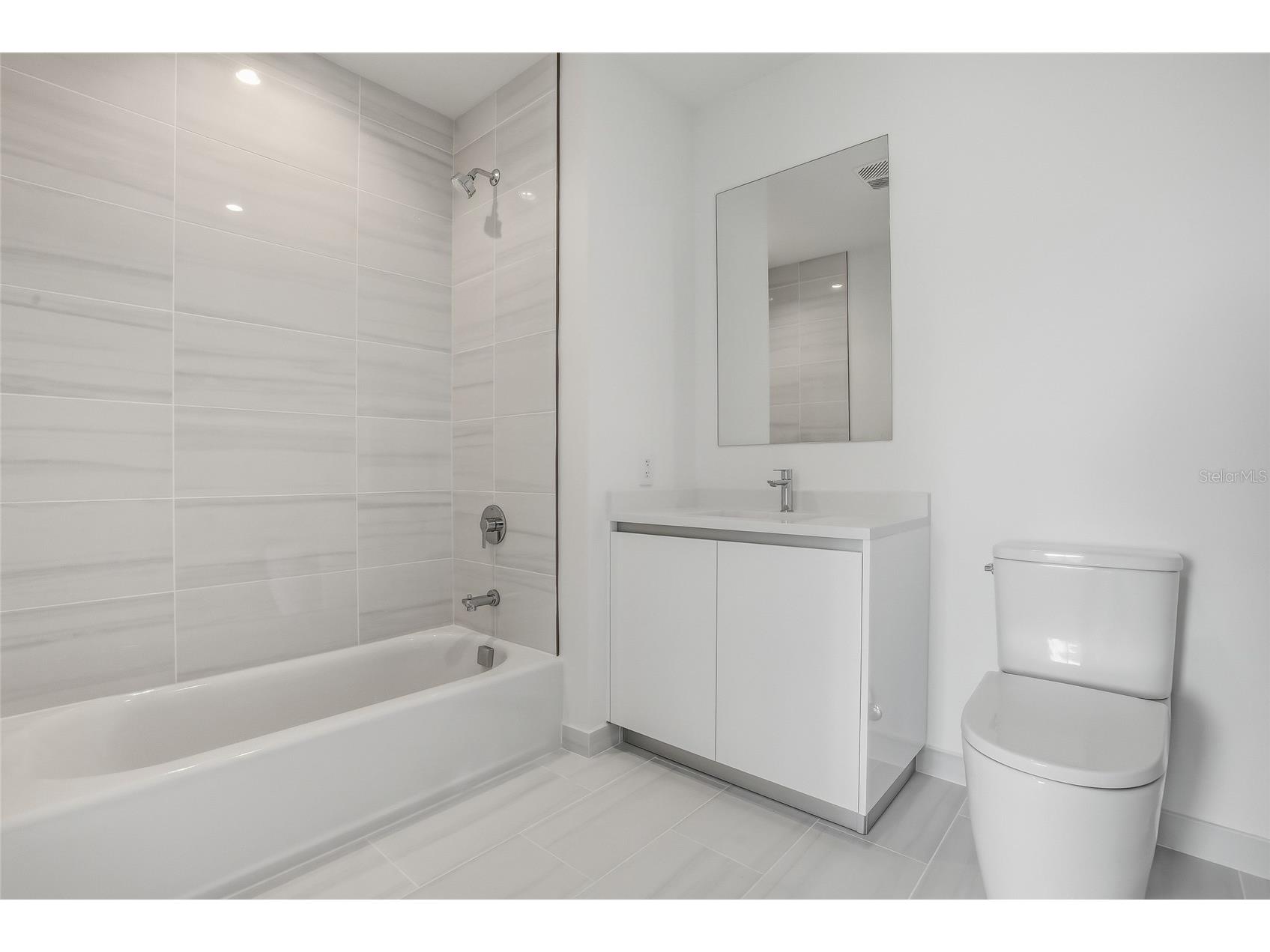 400 Central Avenue #303 Saint Petersburg FL 33701 TB8487690 image27